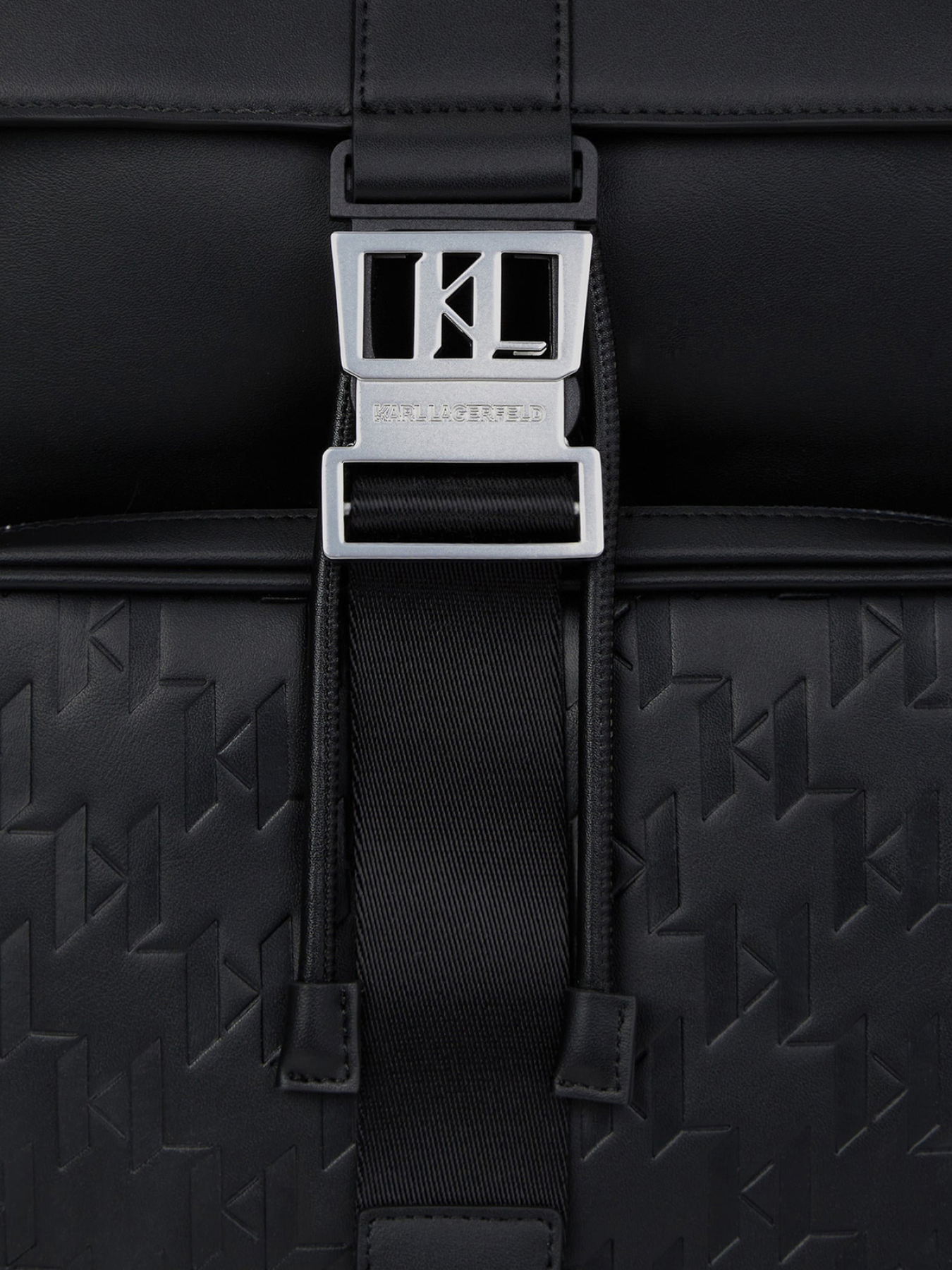 Рюкзаки Karl Lagerfeld модель B1M30217;999 Фото