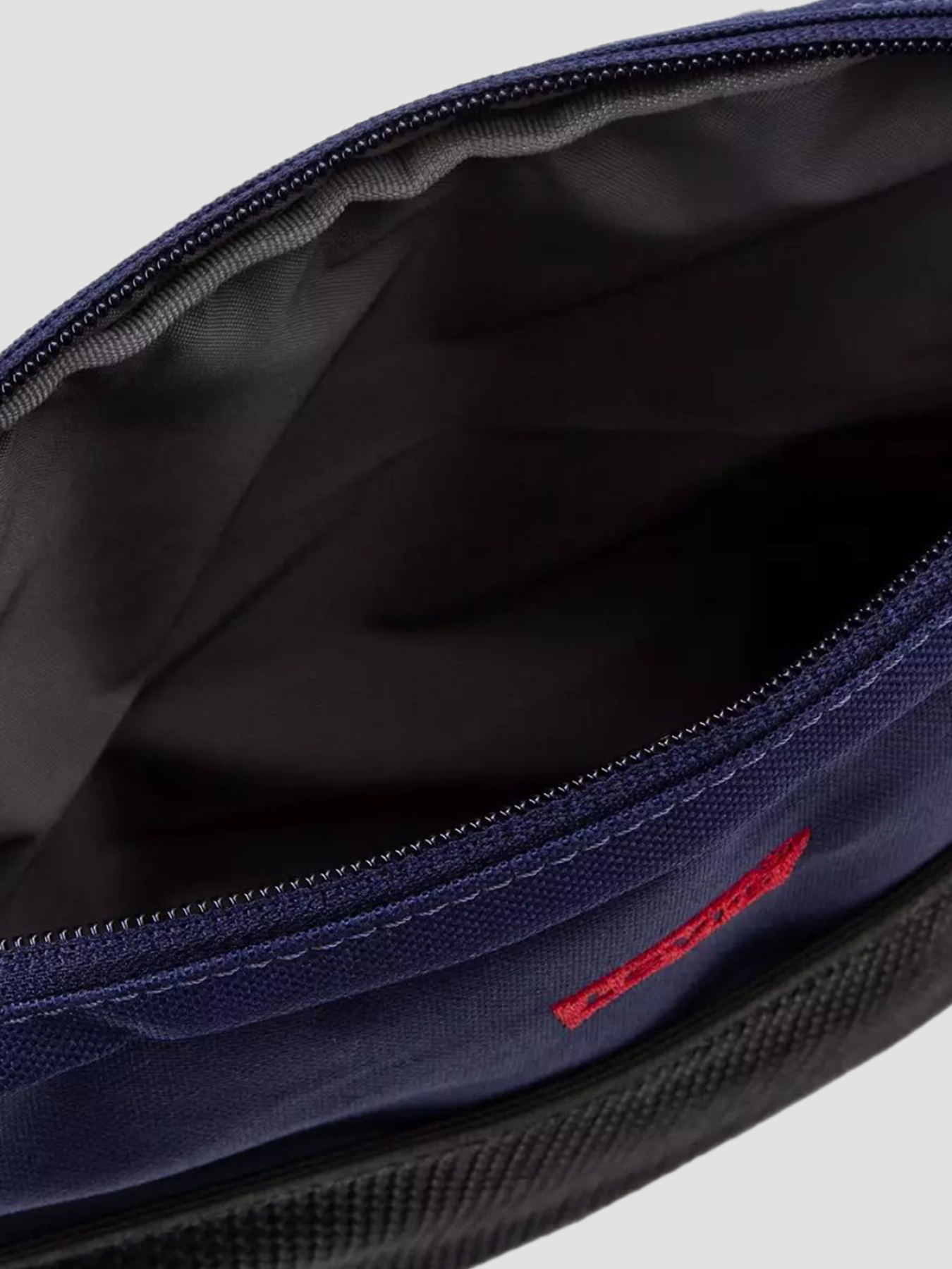 Сумки Levi's модель D6666;0001 Фото