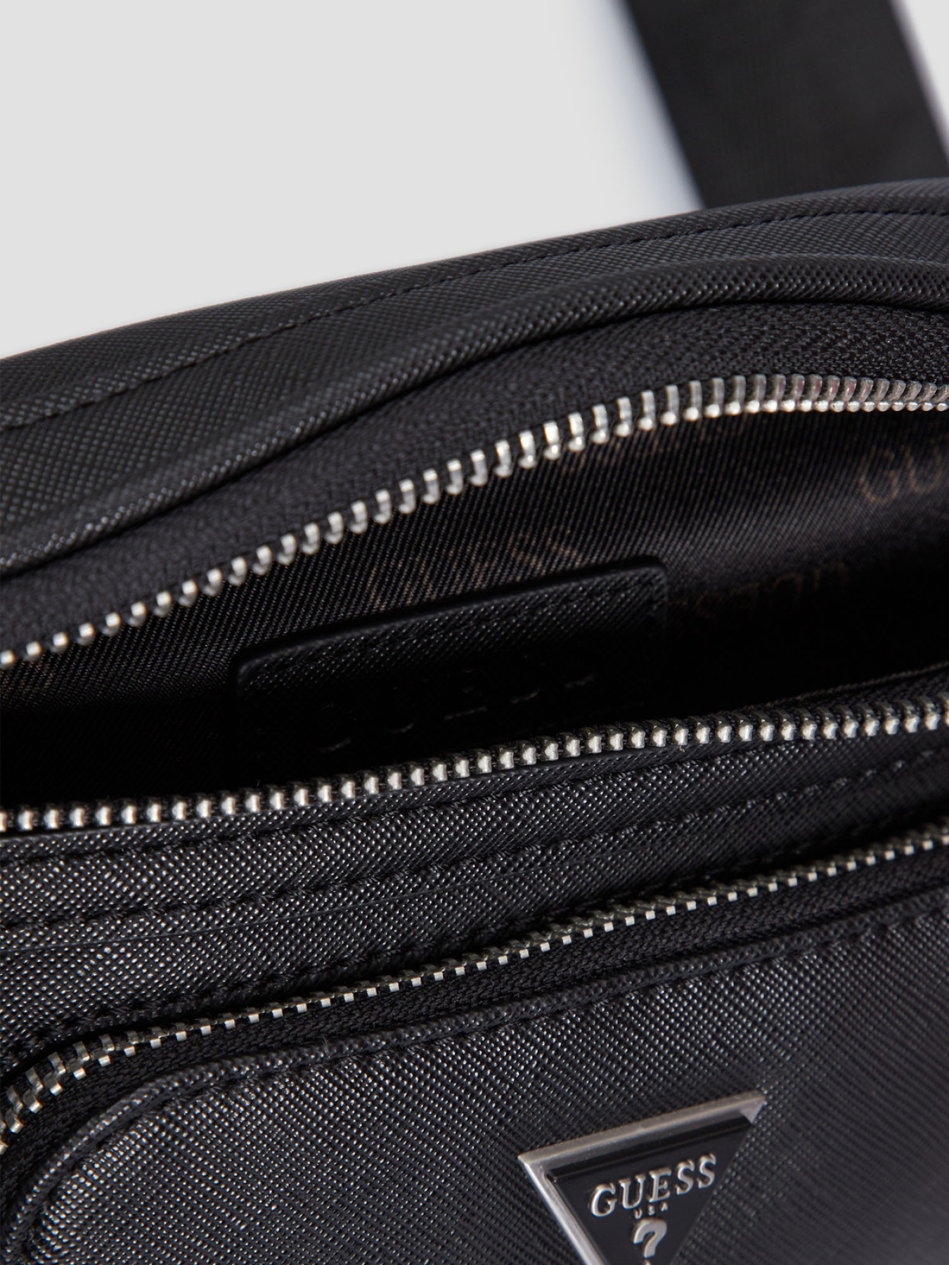 Сумки GUESS модель HMECSA.P3332;BLA Фото