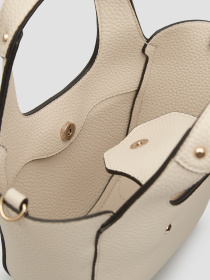 Сумки GUESS модель HWBG73.34750;BON Фото