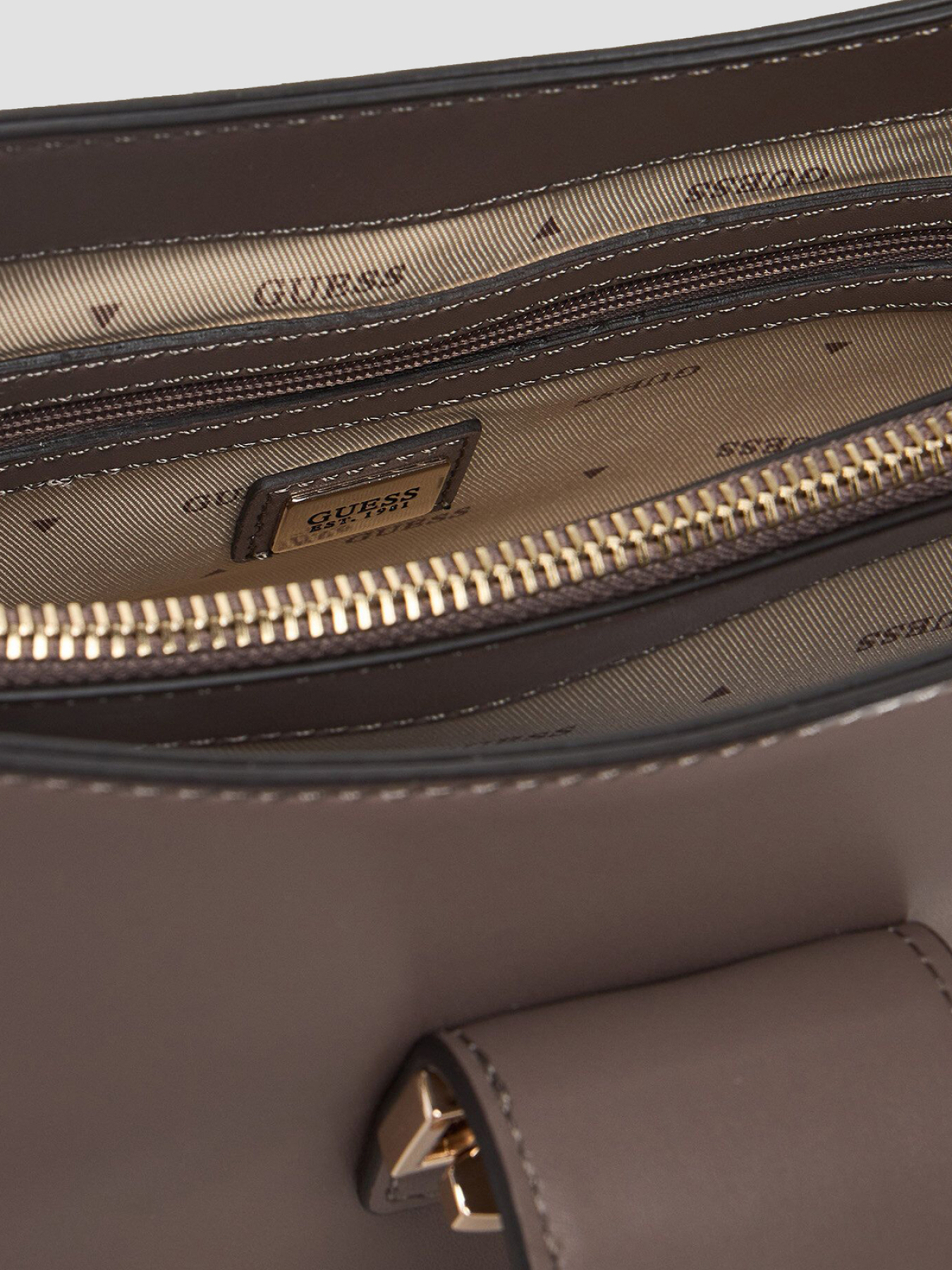 Сумки GUESS модель HWVG98.91010;DRT Фото