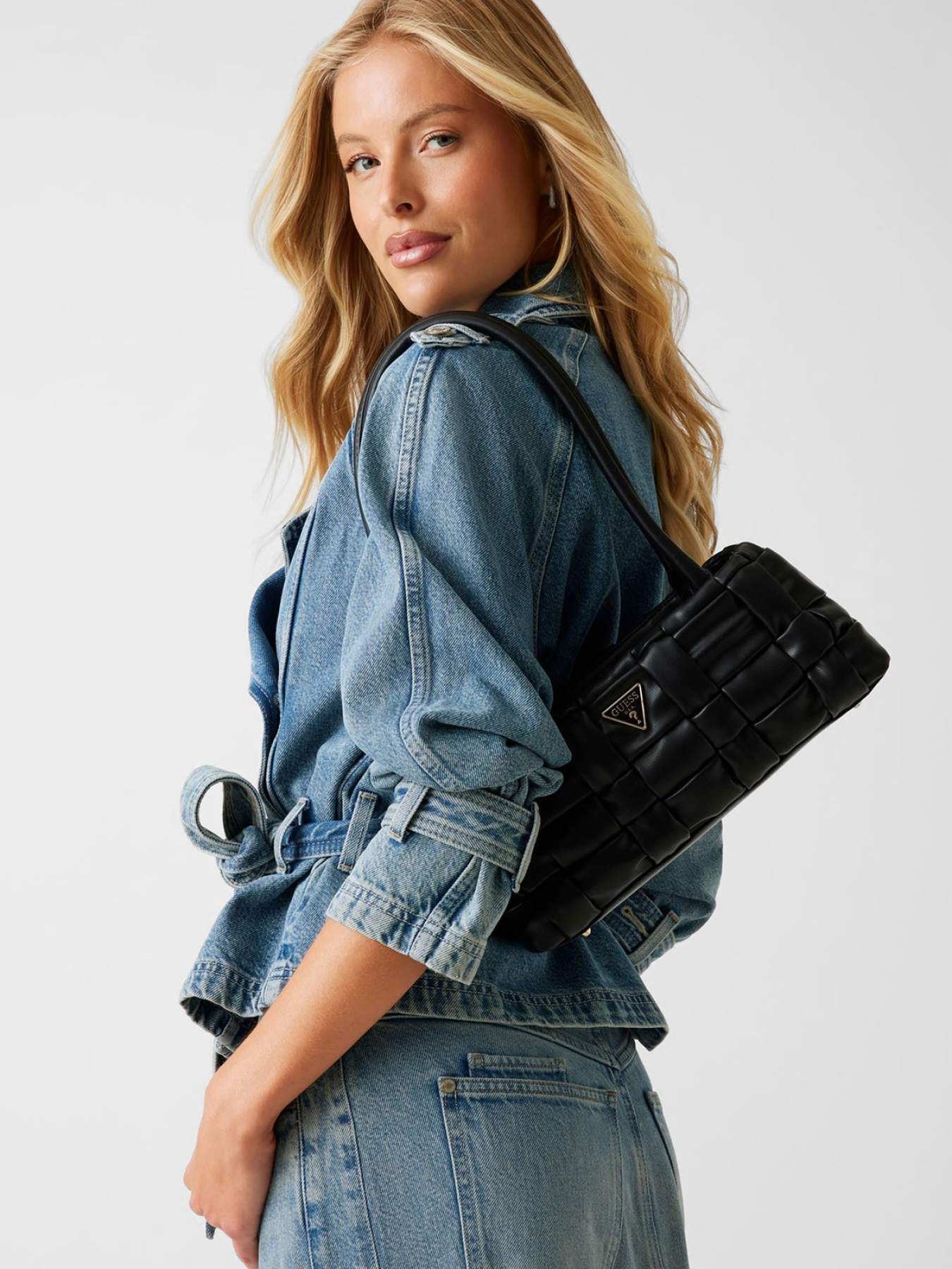 Сумки GUESS модель HWWG80.72080;BLA Фото