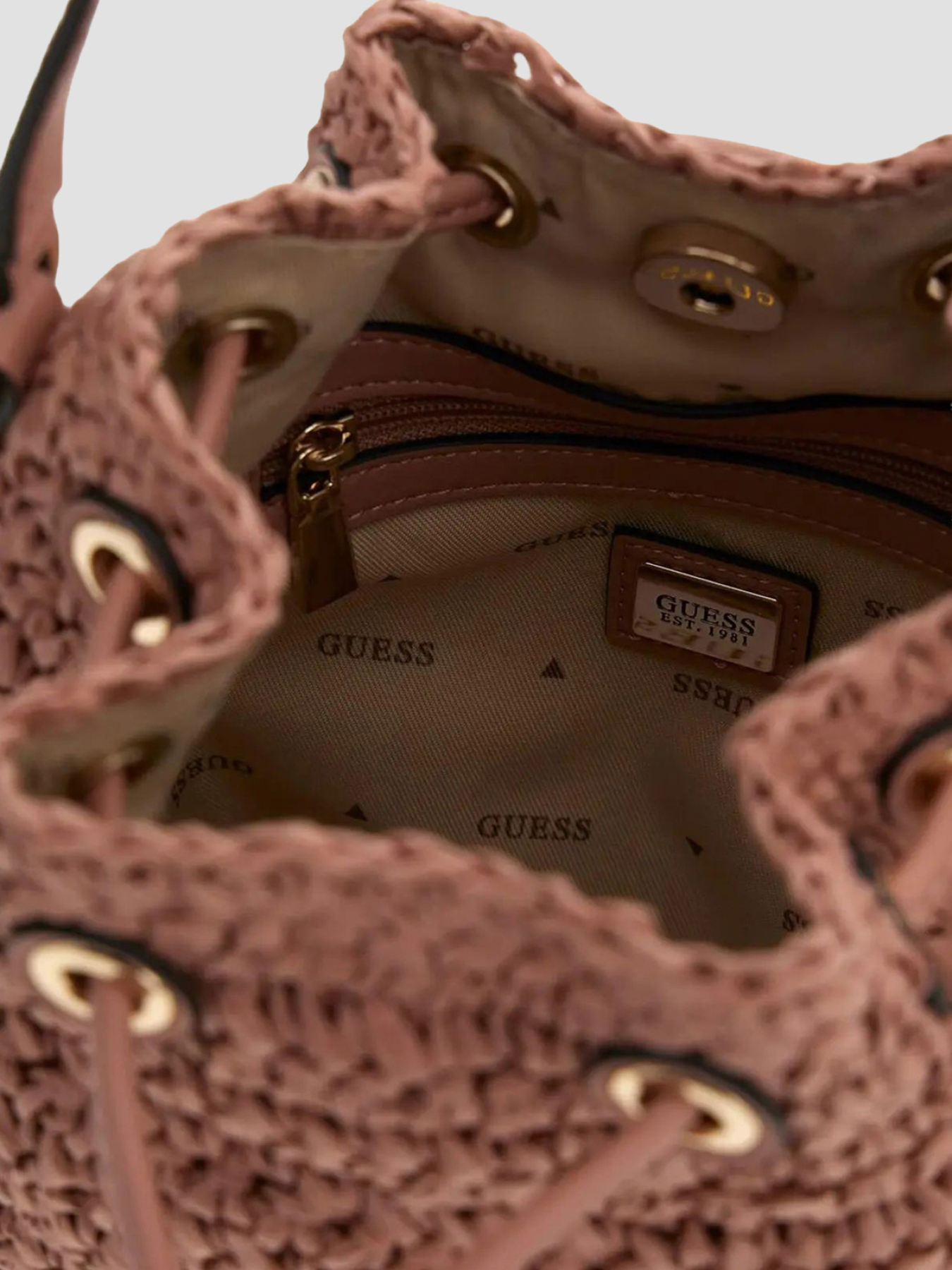 Сумки GUESS модель HWWG99.23030;NTC Фото