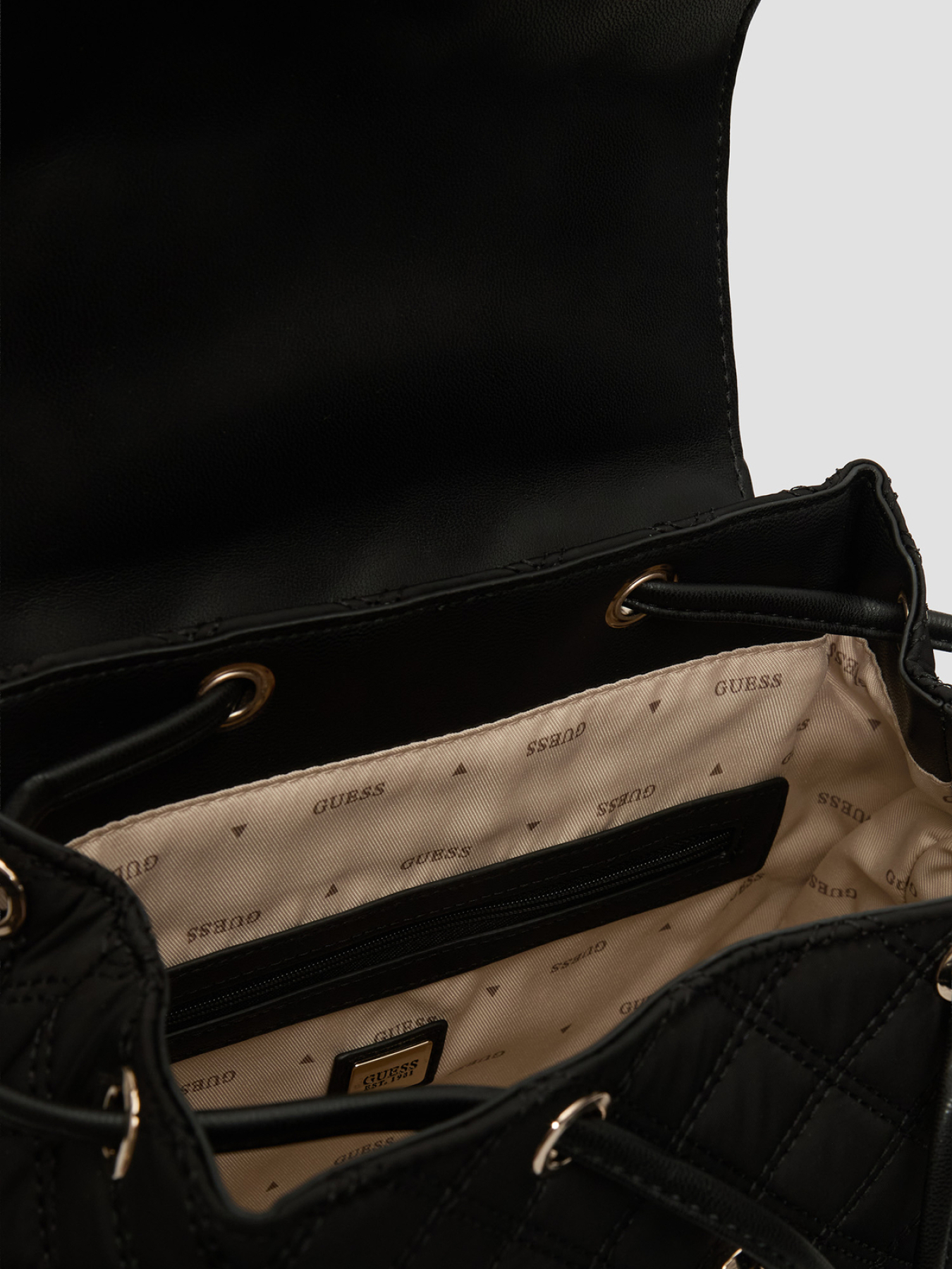 Рюкзаки GUESS модель HWYQ96.73330;BLA Фото