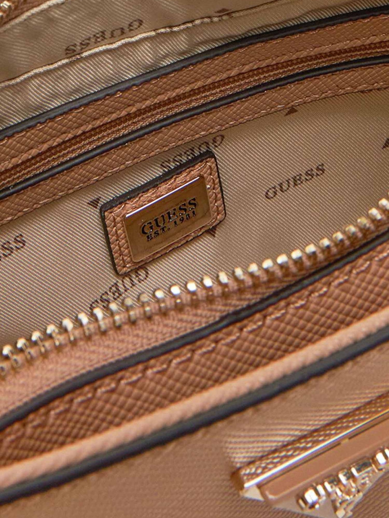 Сумки GUESS модель HWZG78.79180;BEI Фото