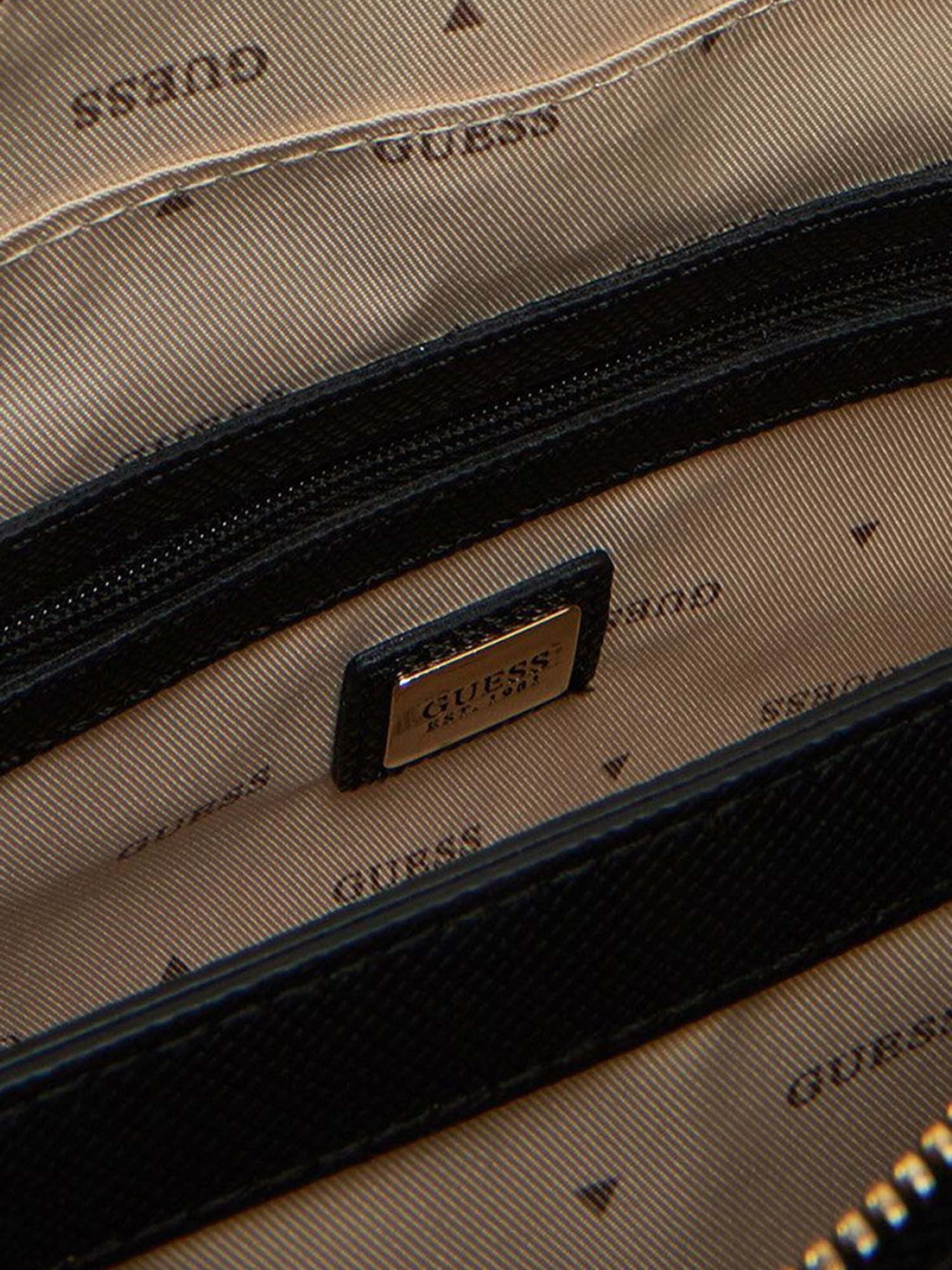 Сумки GUESS модель HWZG96.43060;BLA Фото