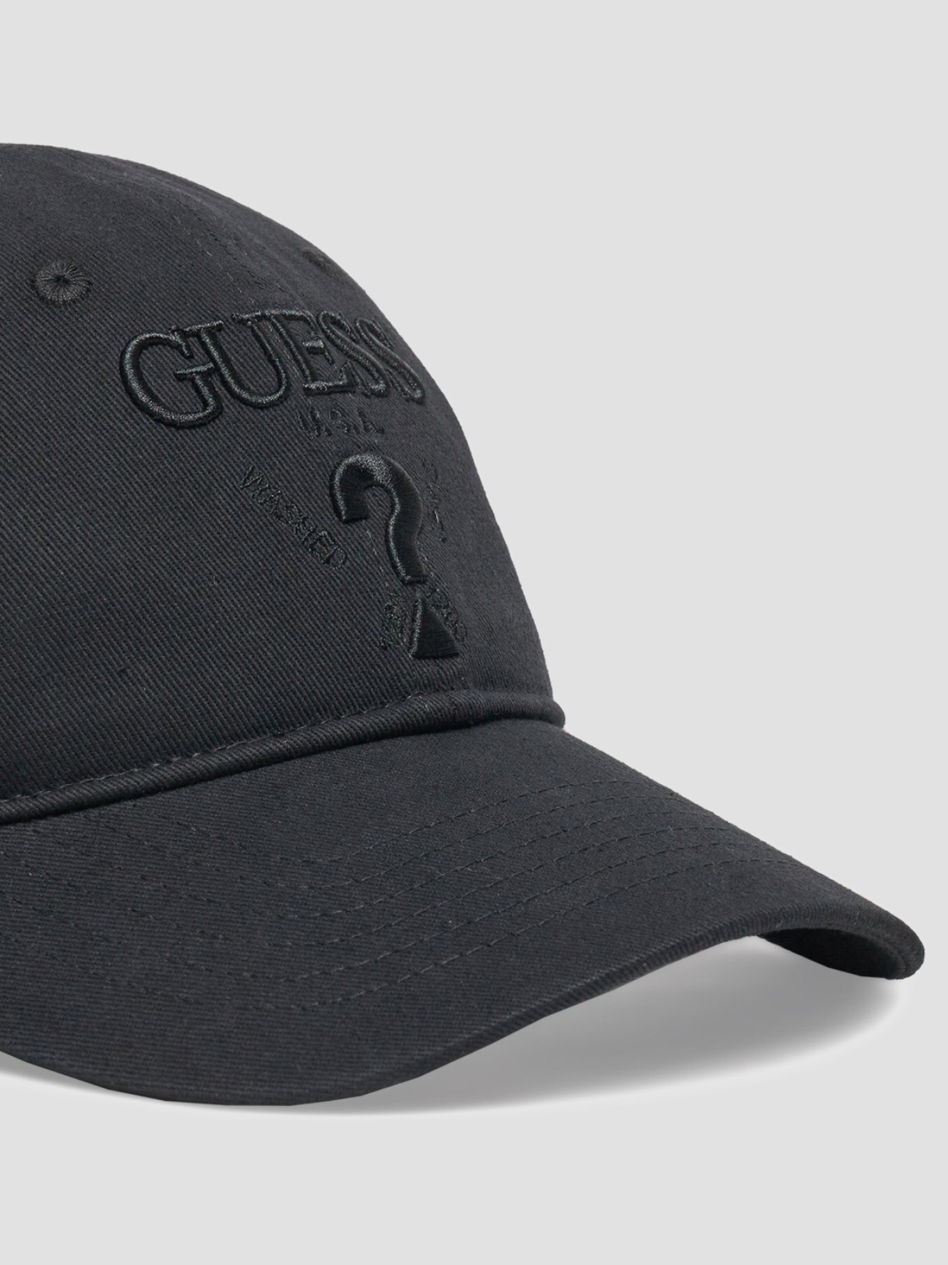 Шапки и кепки GUESS модель M5RZ11.WO07T;JBLK Фото