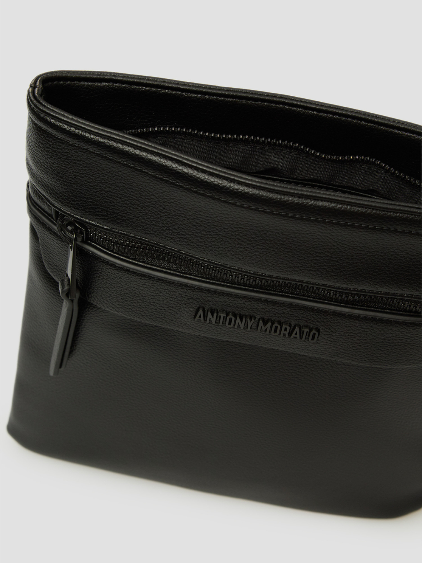 Сумки Antony Morato модель MMAB00456.FA210069;9000 Фото