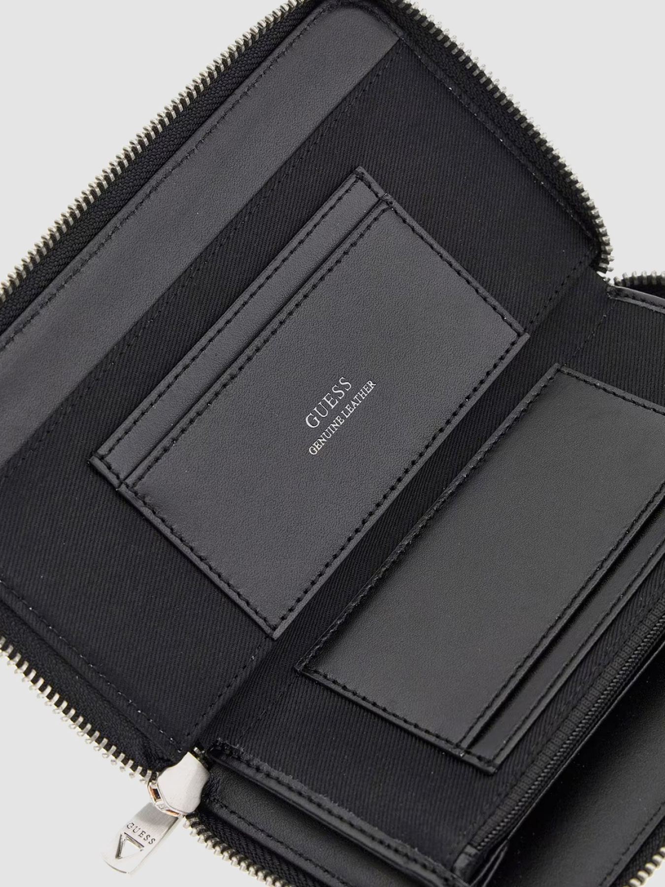 Гаманці GUESS модель SMBAGR.LEA28;BLA Фото