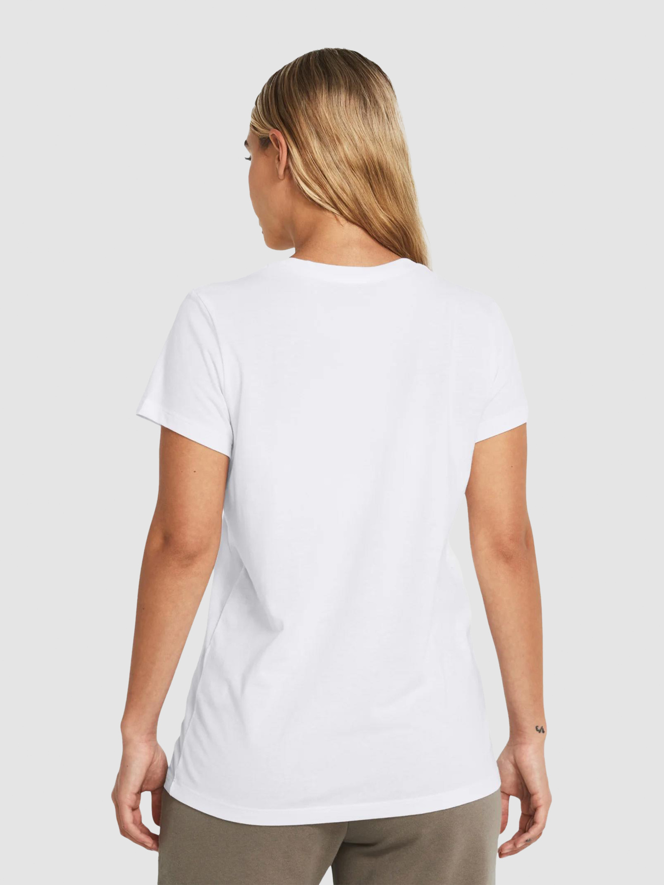 Футболки и поло Under Armour Sportstyle Logo Ss модель 1356305-111 Фото