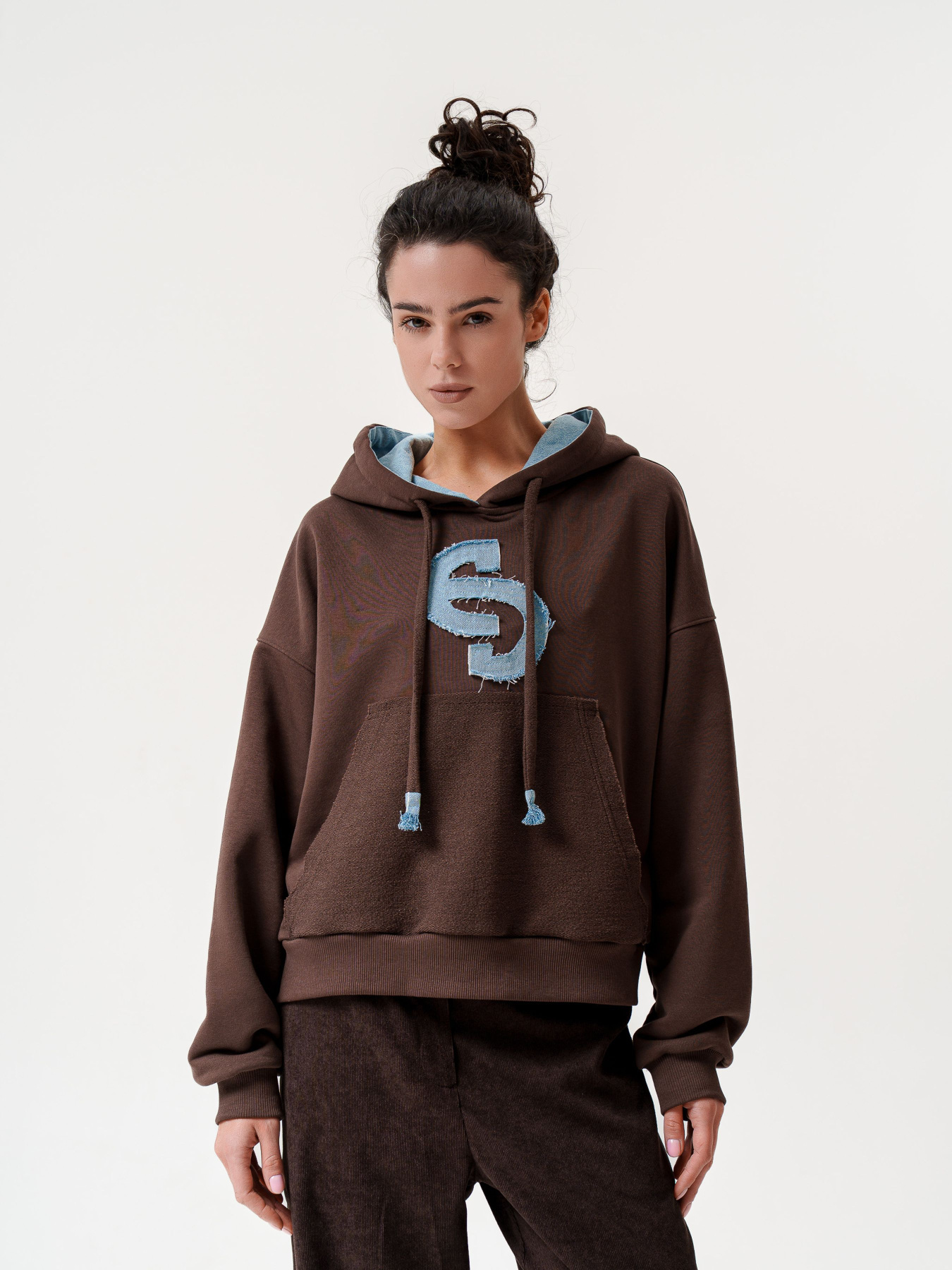Худи и свитшоты Emmelie Delage CORE HOODIE модель o_HDCORE-30 Фото