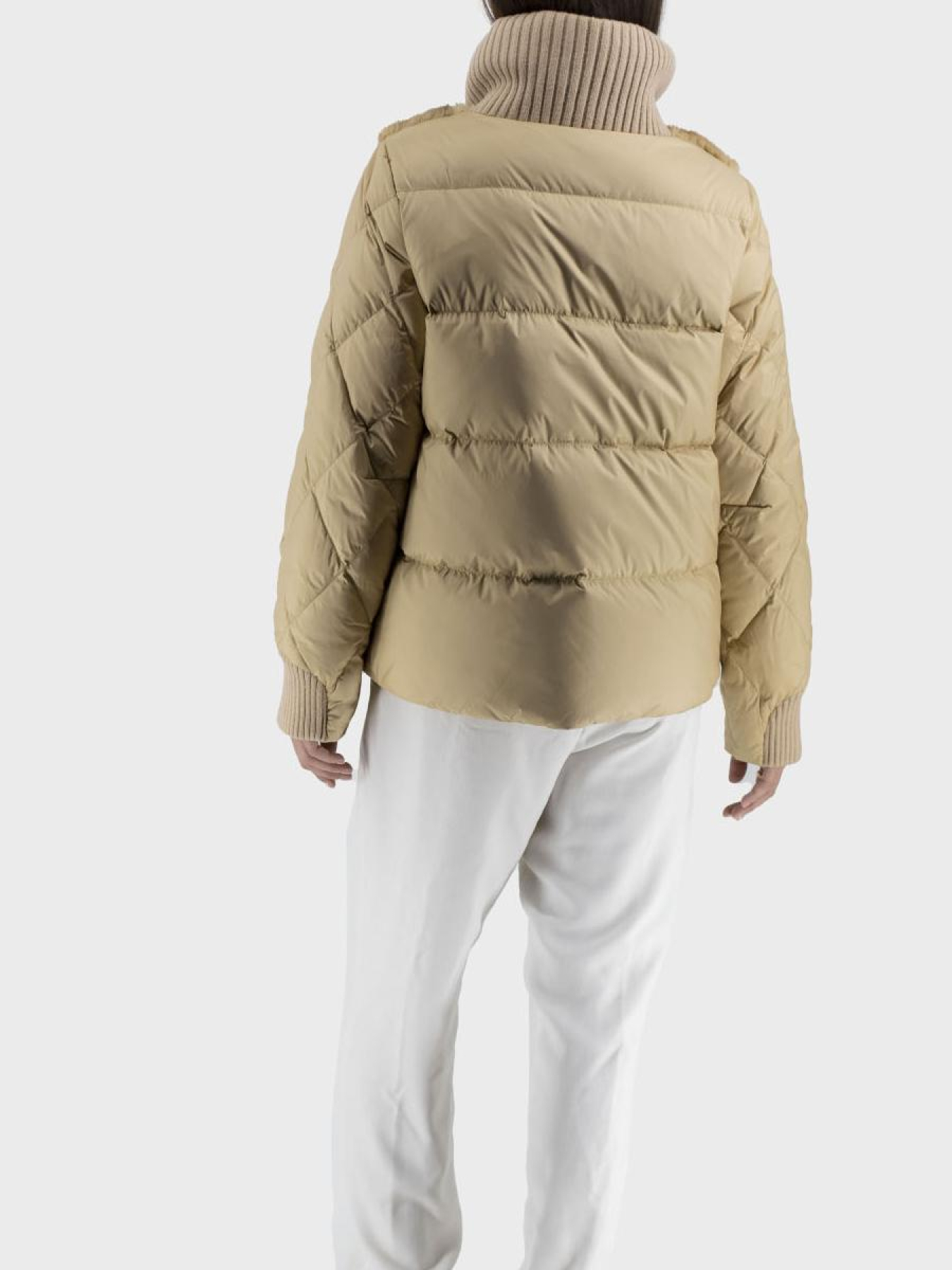 Куртки и дубленки Bella Bicchi модель 110536 Фото