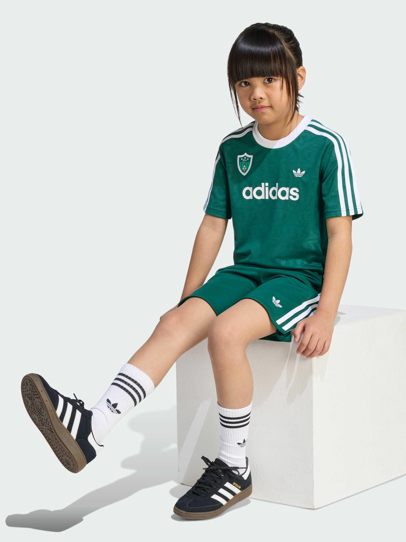 Костюмы Adidas x Disney модель KC8432 Фото