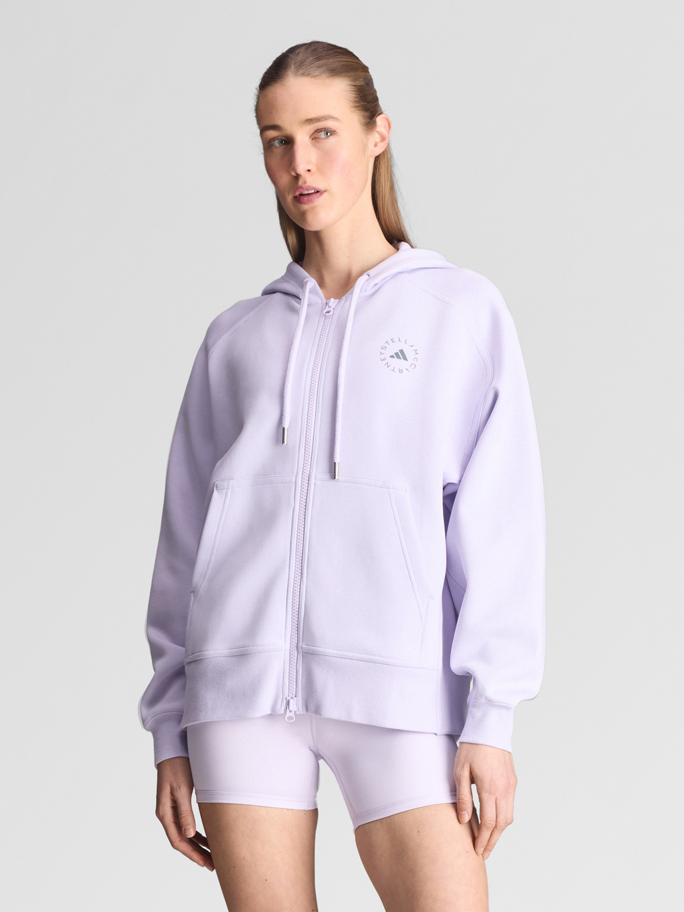 Худи и свитшоты Adidas модель KF8913 Фото