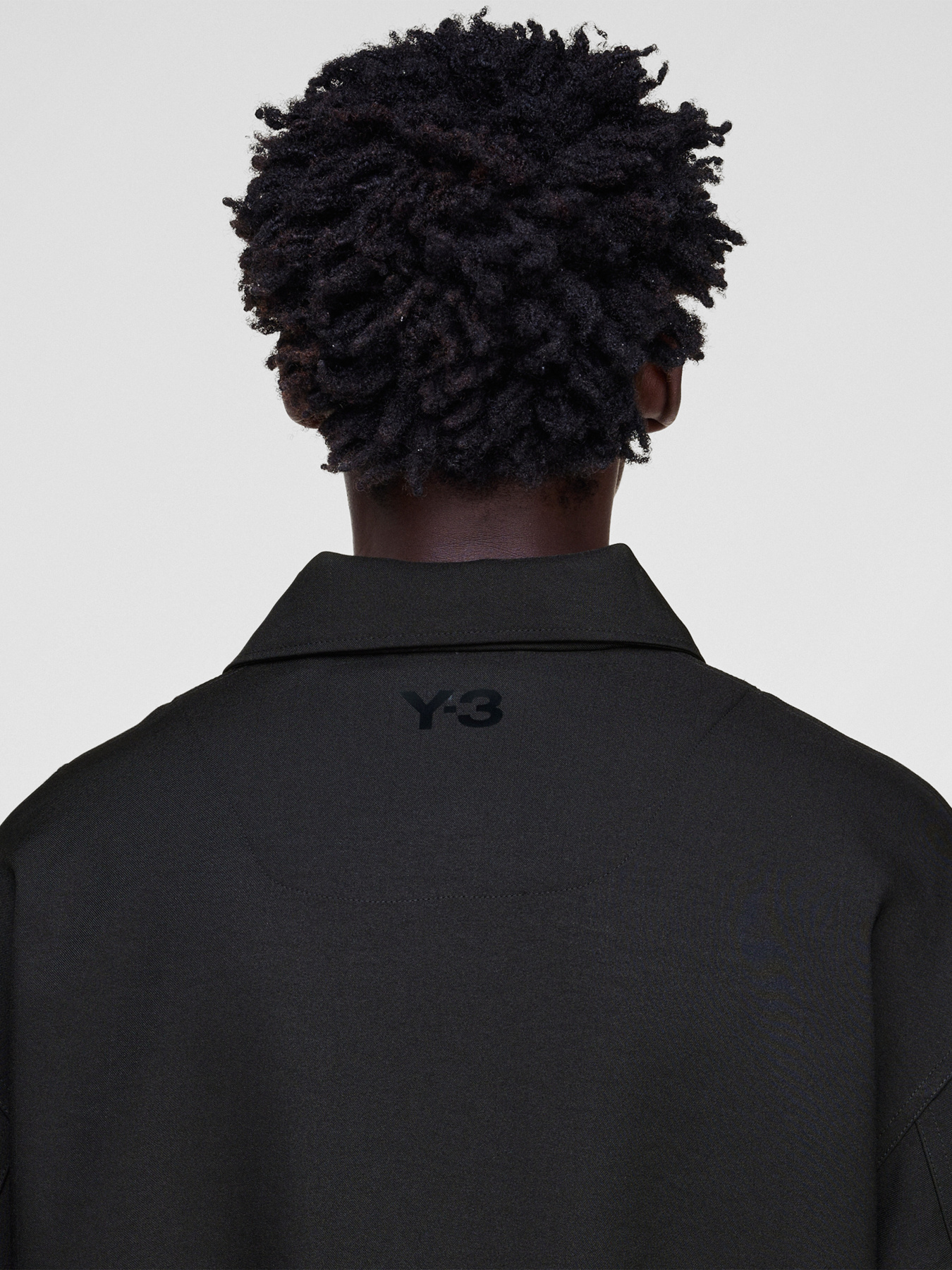 Куртки та дублянки Adidas модель KC6750 Фото