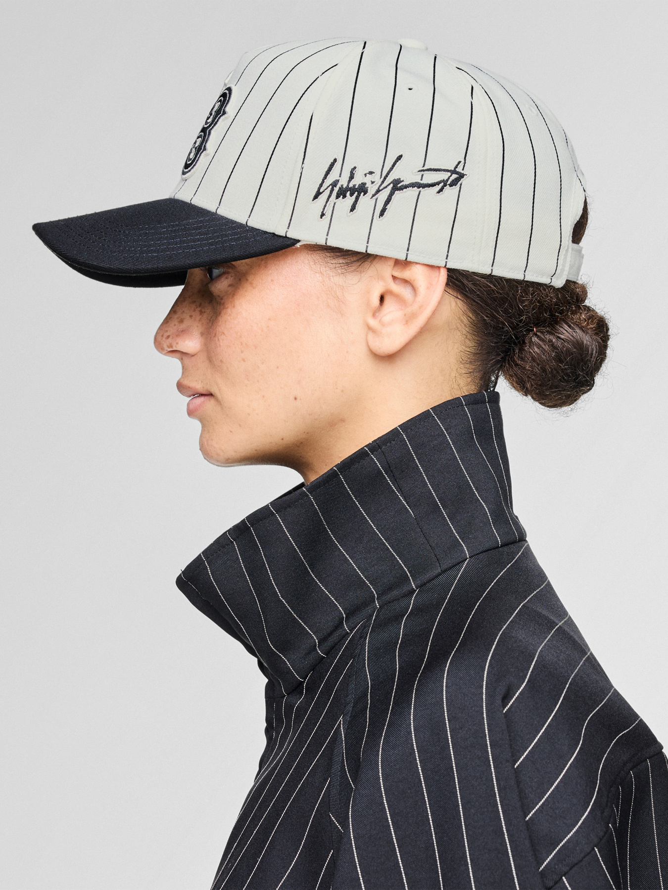 Шапки та кепки Adidas модель KR8937 Фото