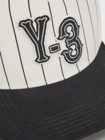 Шапки та кепки Adidas модель KR8937 Фото