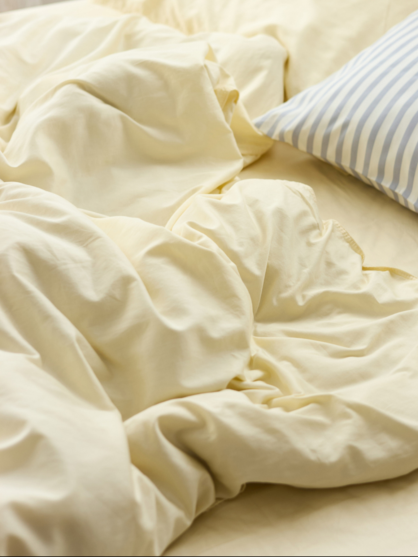 Простынь на резинке "Сицилийское утро" из вареного сатина ванильная MBM HOME модель BL-FS-46/47/48 VANILLA Фото