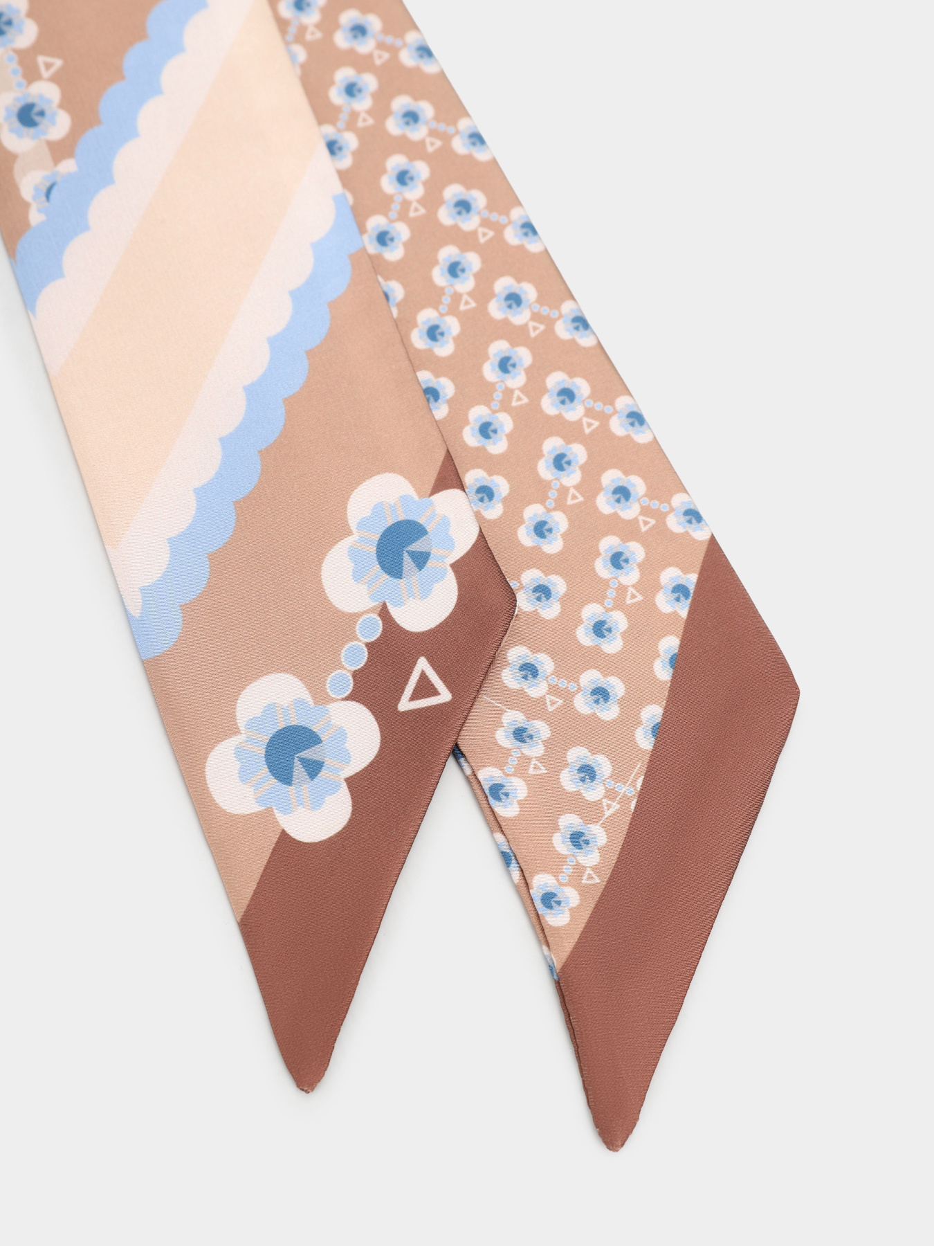 Шарфы и платки Emmelie Delage x INTERTOP модель int_TWCHARM 30 Фото