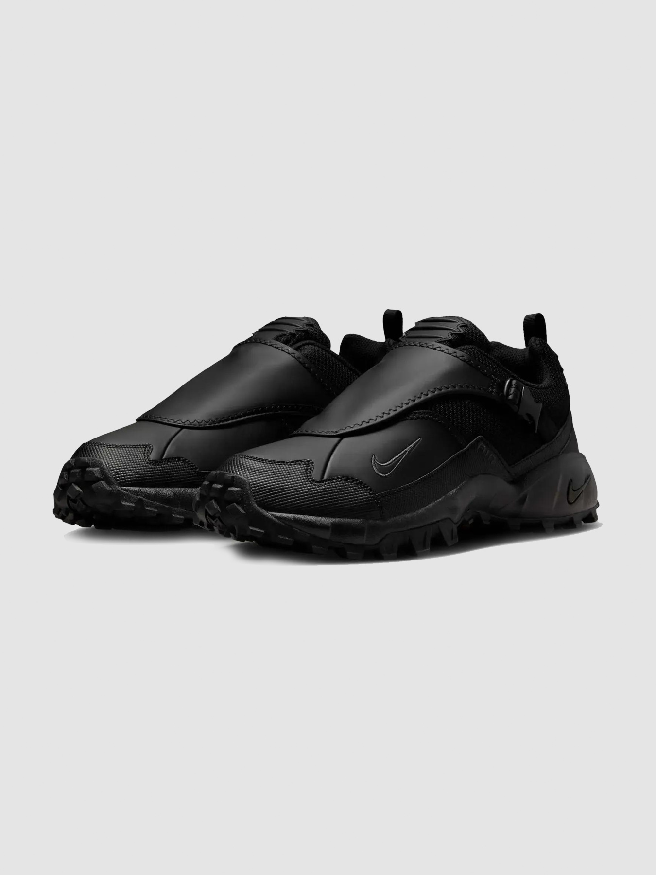 Кроссовки NIKE Acg Phassad "Triple Black" модель HM7133-002 Фото
