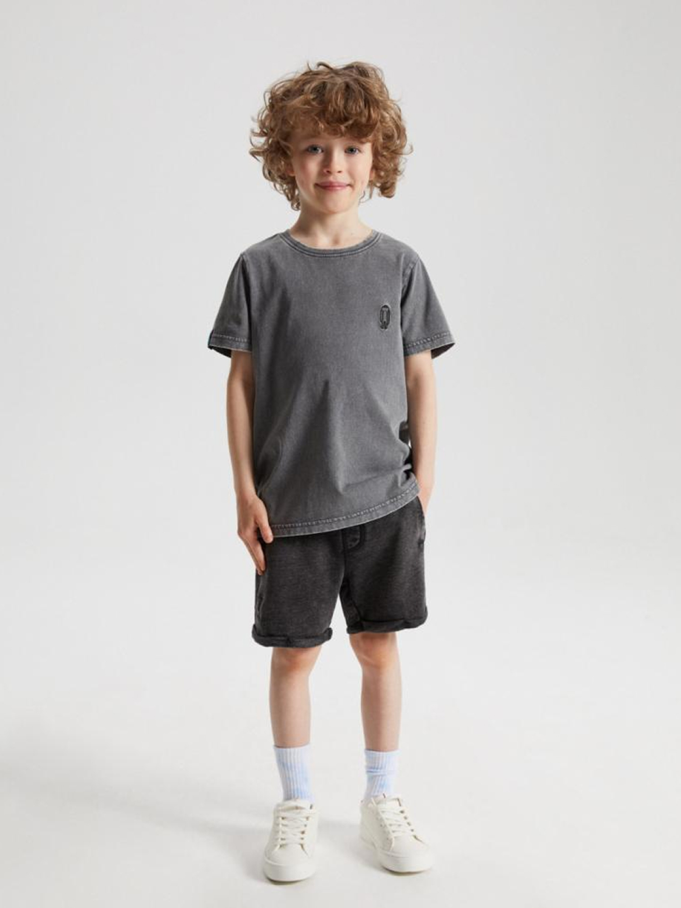 Футболки и поло DIVERSE Cltn K Sun02 модель 10041772 Фото