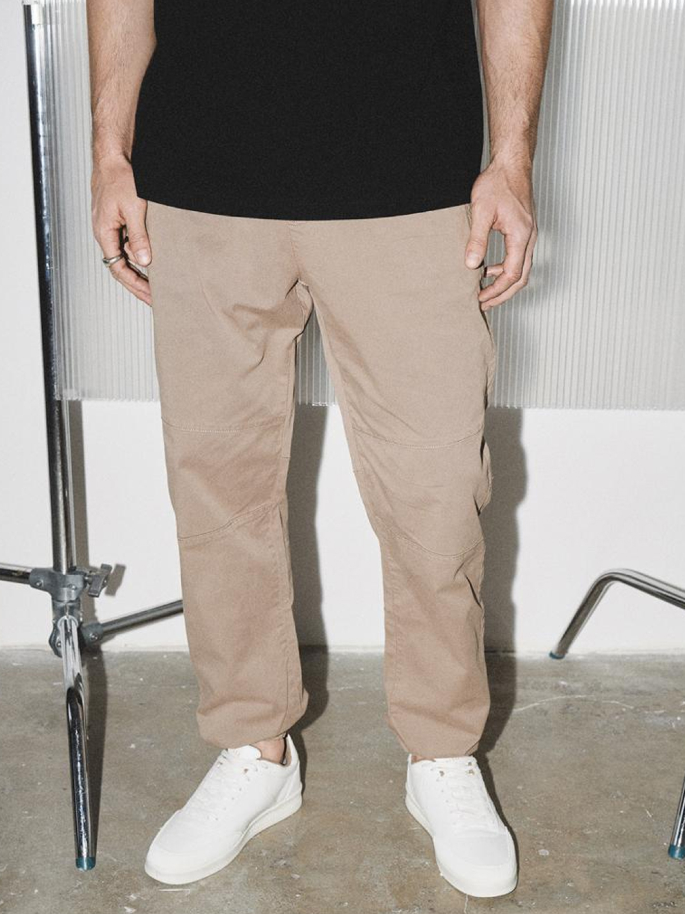 Брюки DIVERSE Jogs Zip 244 модель 10044953 Фото