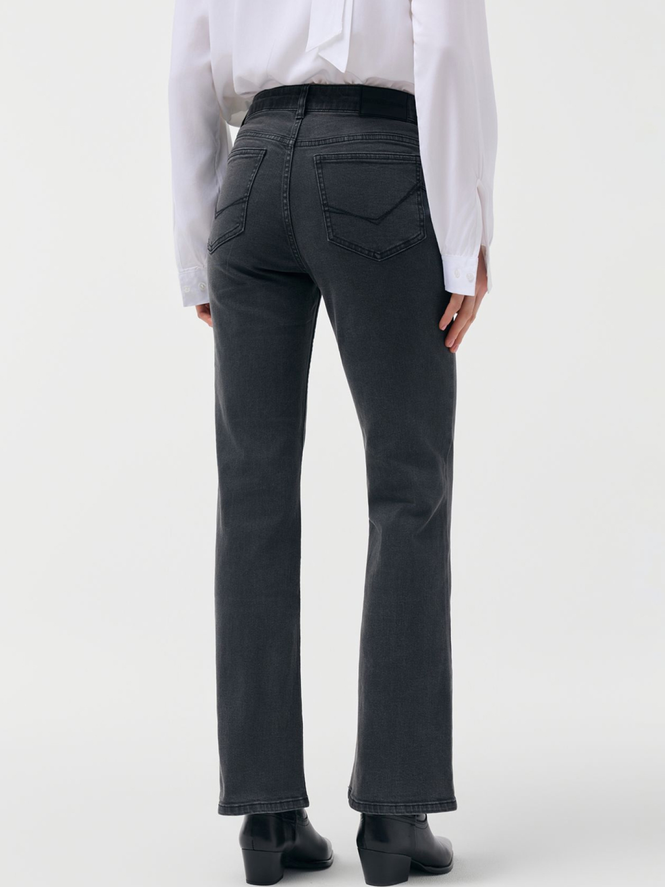 Джинсы DIVERSE With модель 10048837 Фото