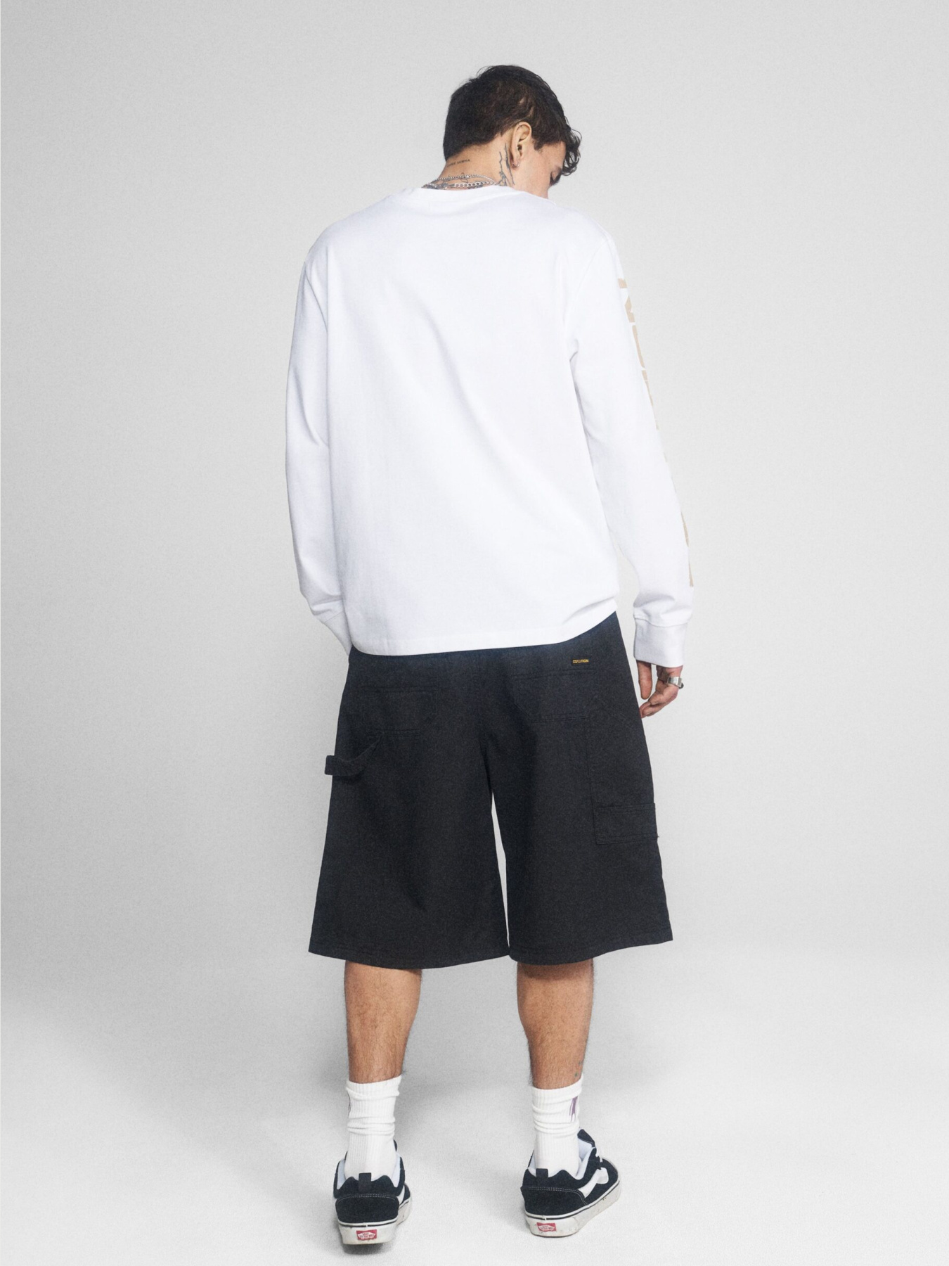 Шорты DIVERSE Cltn Rose Sk8 модель 10049032 Фото