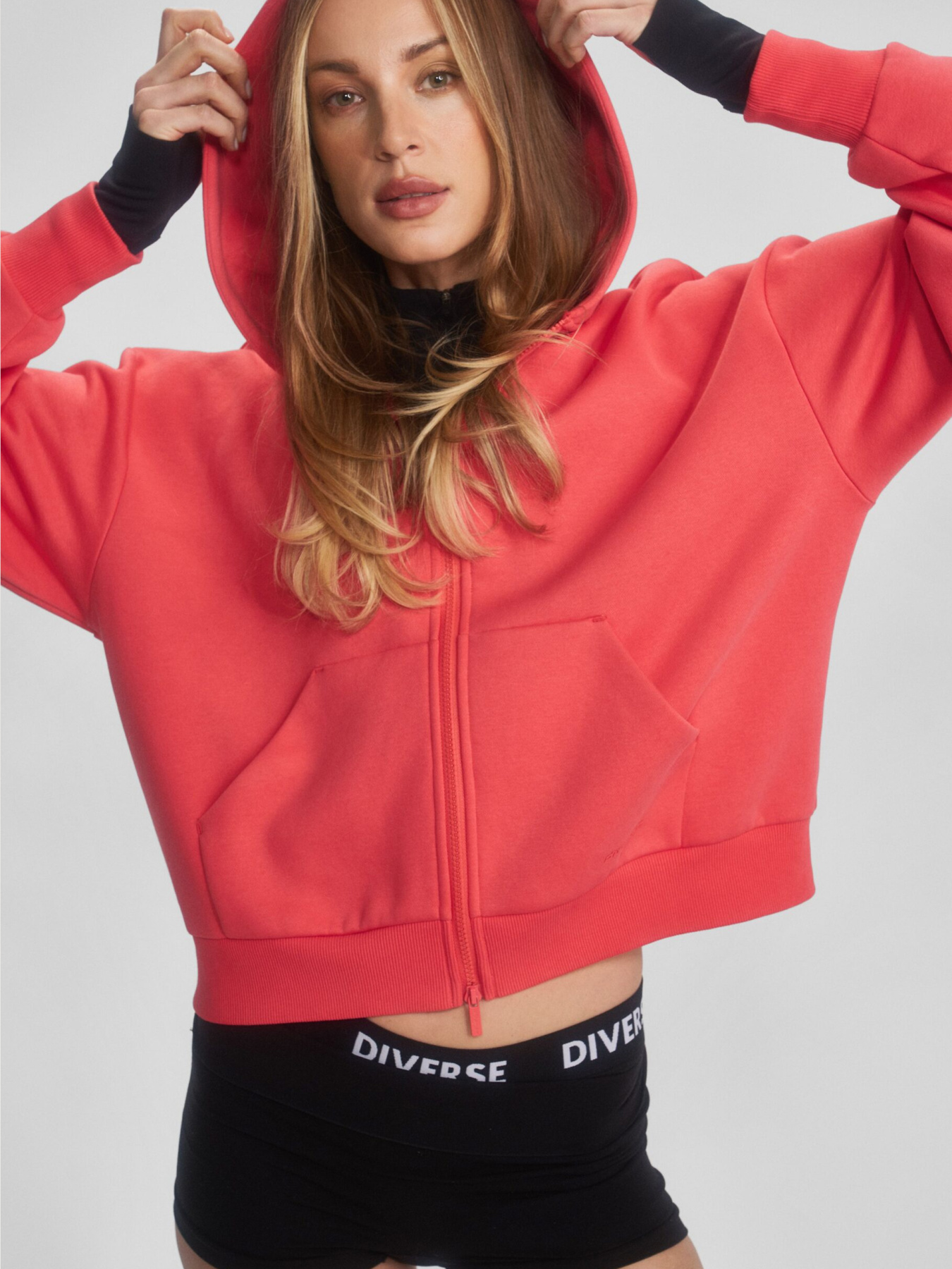Худи и свитшоты DIVERSE Teransa модель 10049093 Фото