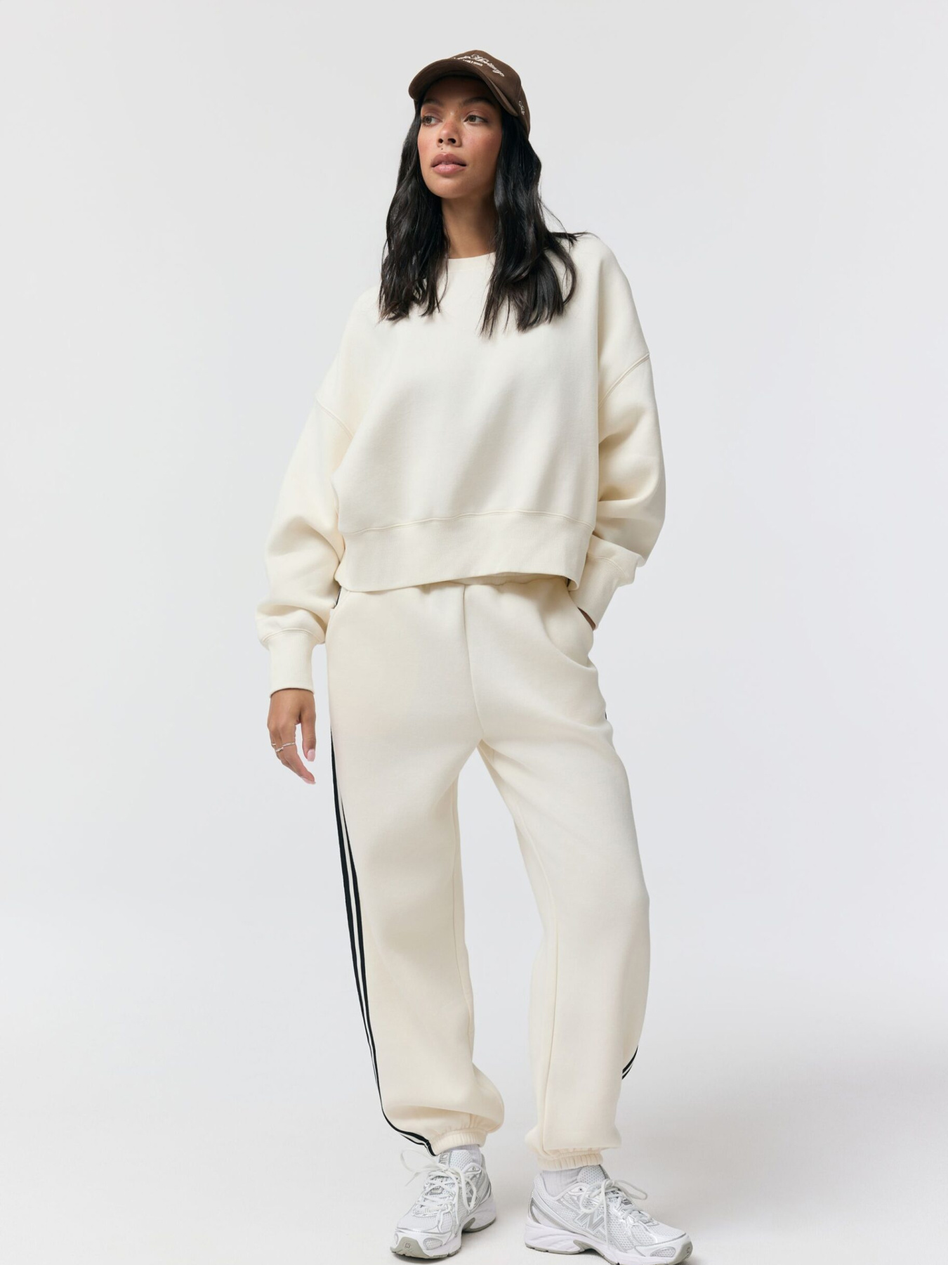 Худі та світшоти DIVERSE Tussoy модель 10049095 Фото