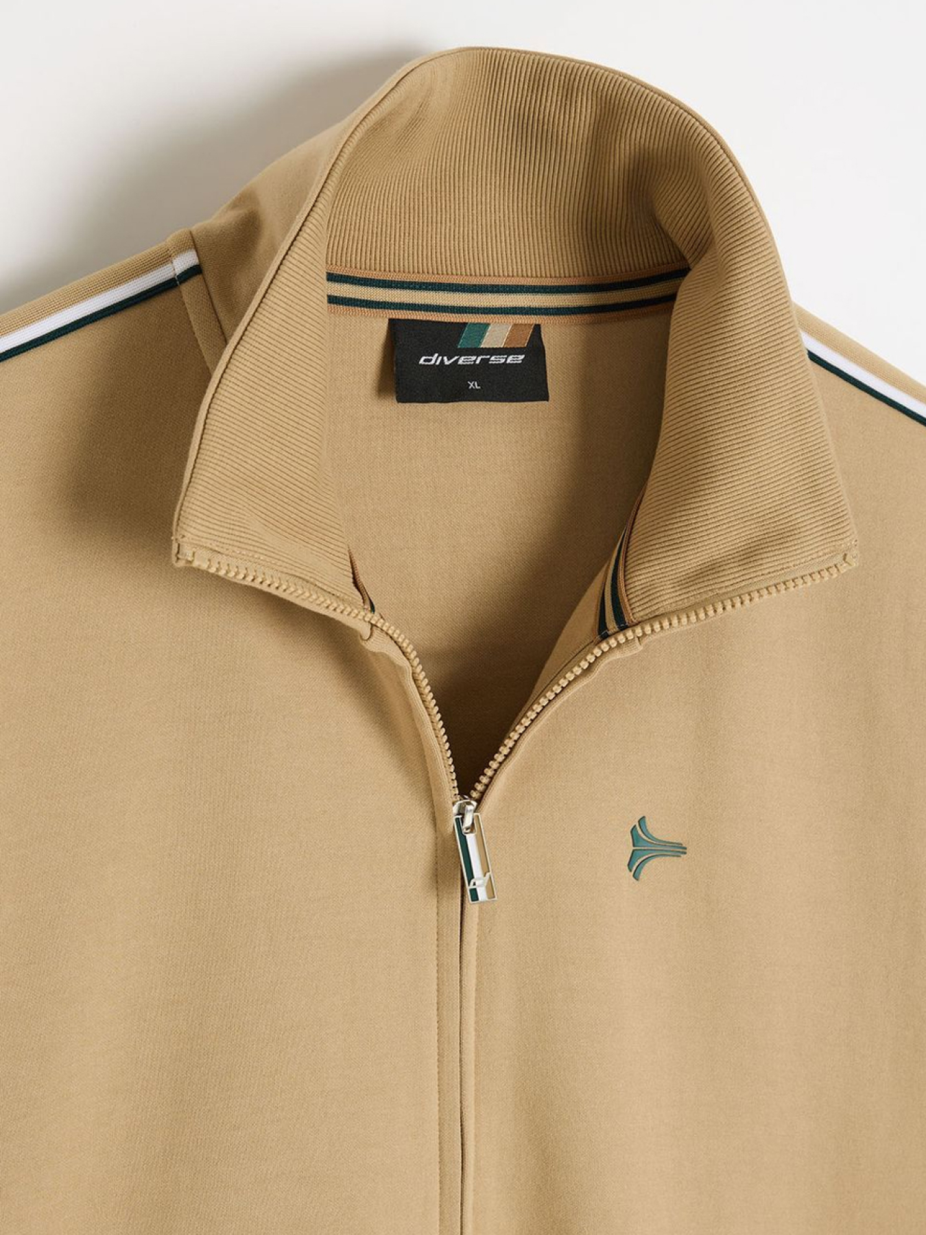 Худи и свитшоты DIVERSE Windstrike модель 10049119 Фото