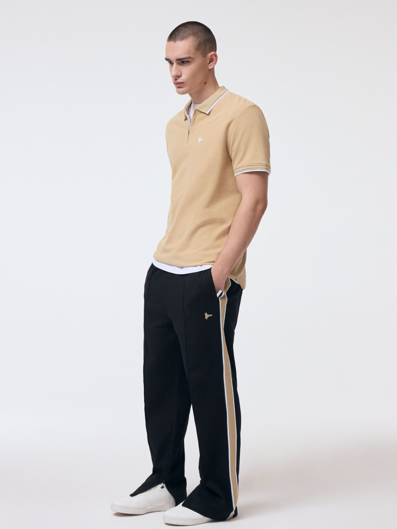 Футболки и поло DIVERSE Retrozip 262 модель 10049209 Фото