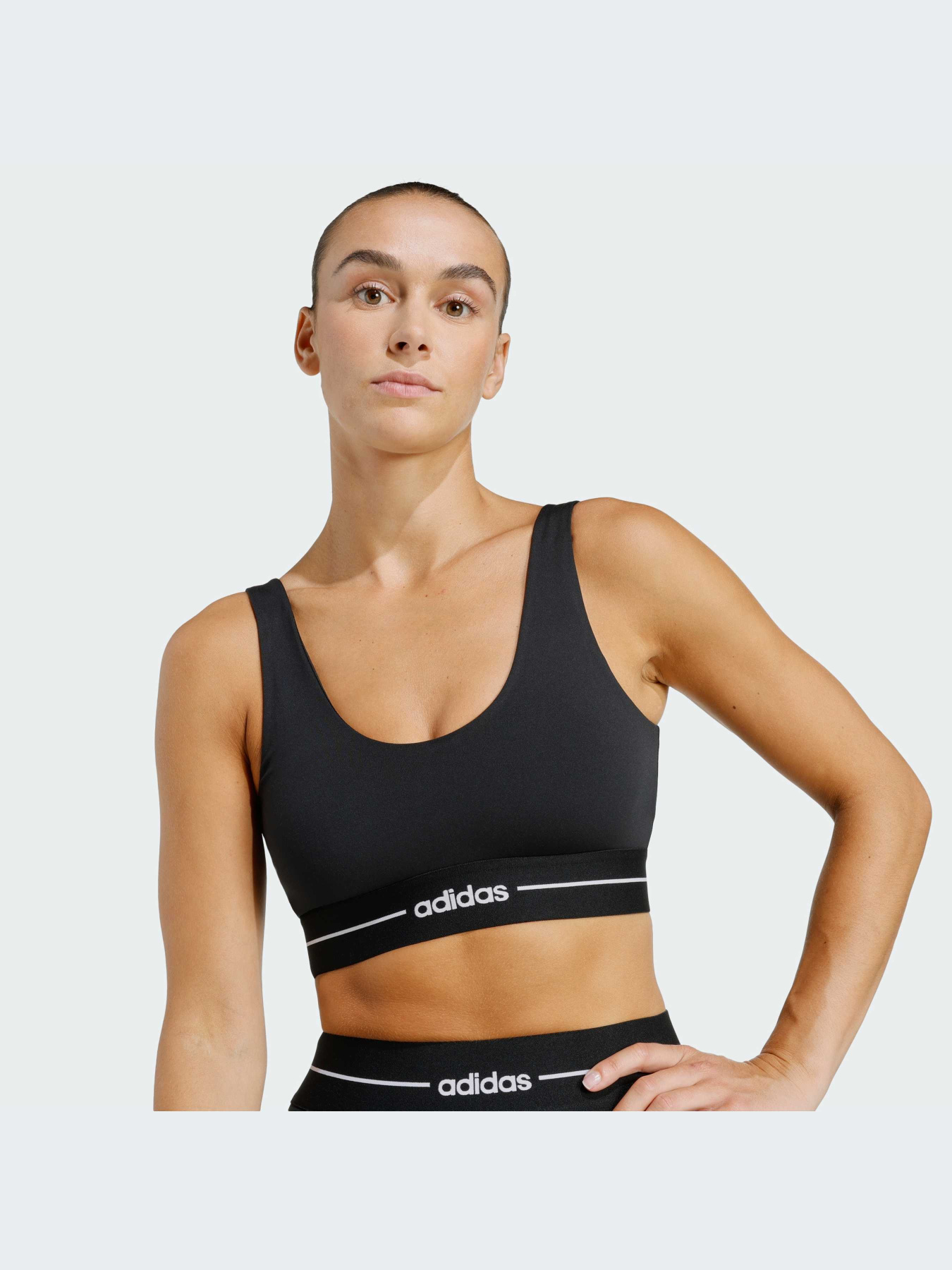 Футболки и поло Adidas модель KC7666-KZ Футболки и поло Adidas модель KC7666-KZ Фото