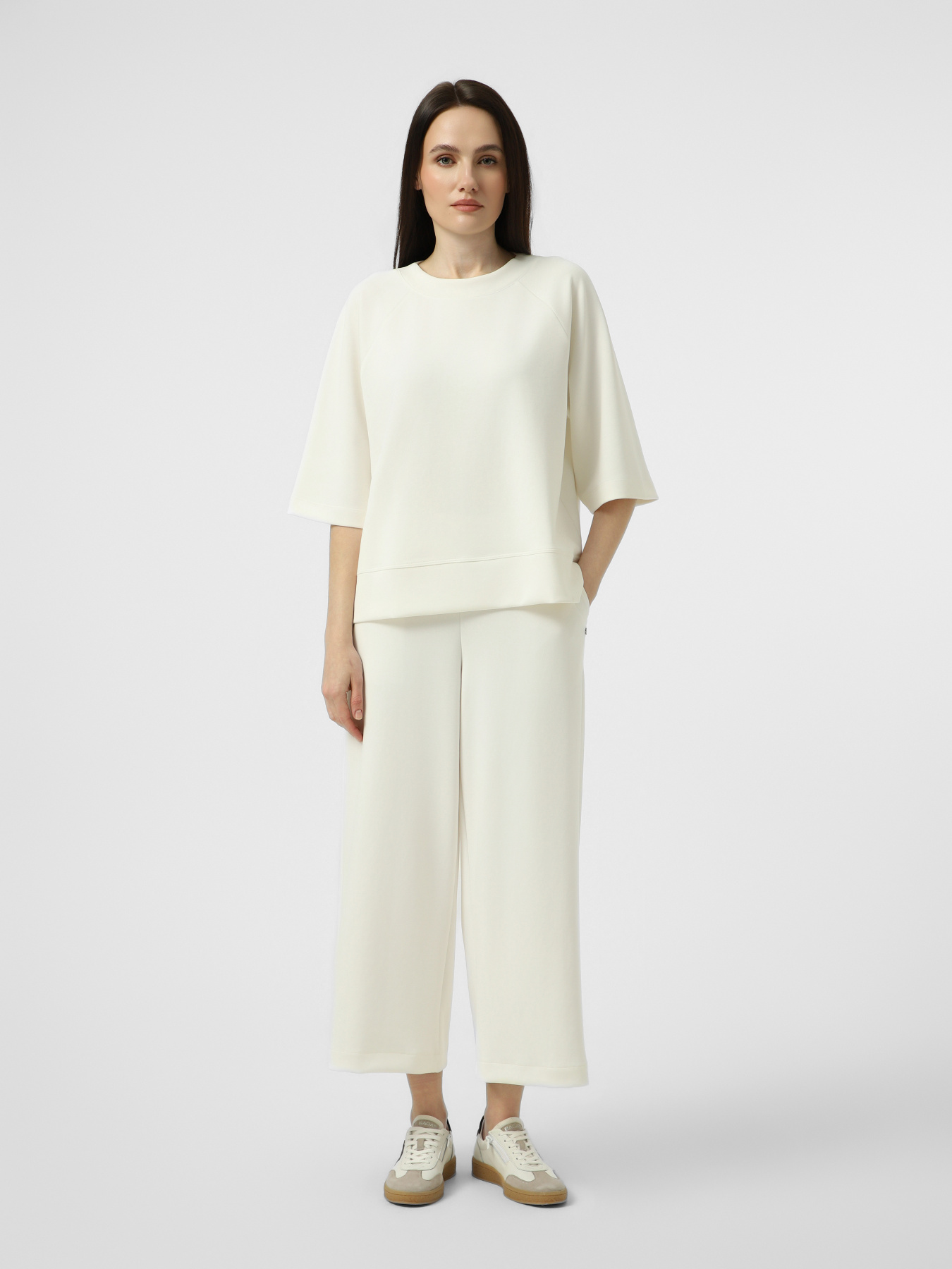 Костюмы Bugatti модель 15190/20 2327 8776 Фото