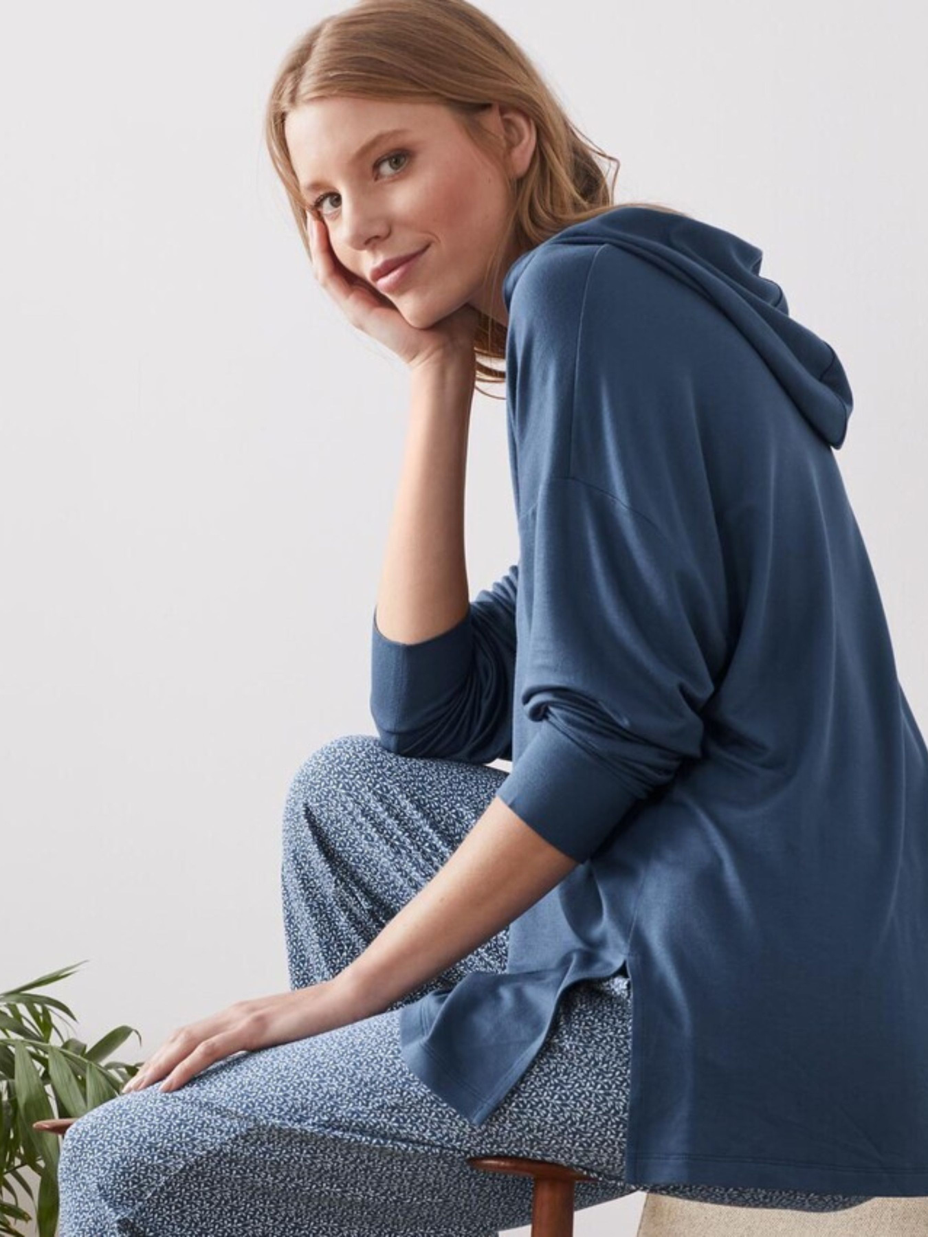 Худи и свитшоты Tchibo модель T1776617901 Фото