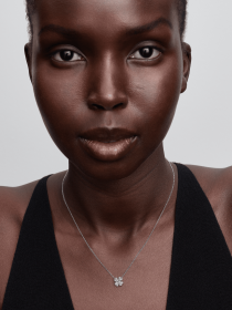 Колье PANDORA модель 394502C01 Фото