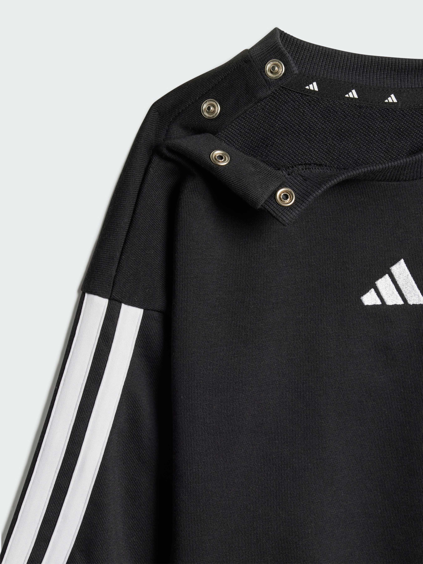 Костюмы Adidas Adidas Essentials модель JD6481 Фото