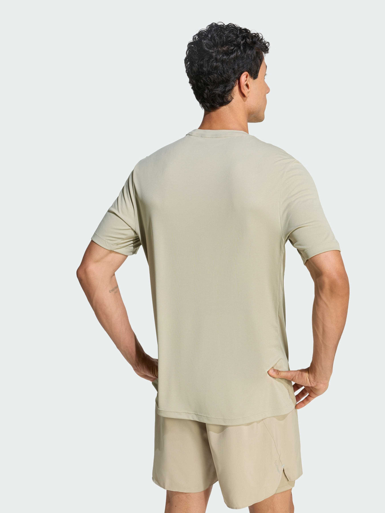 Футболки и поло Adidas Adidas Essentials модель KB5962 Фото