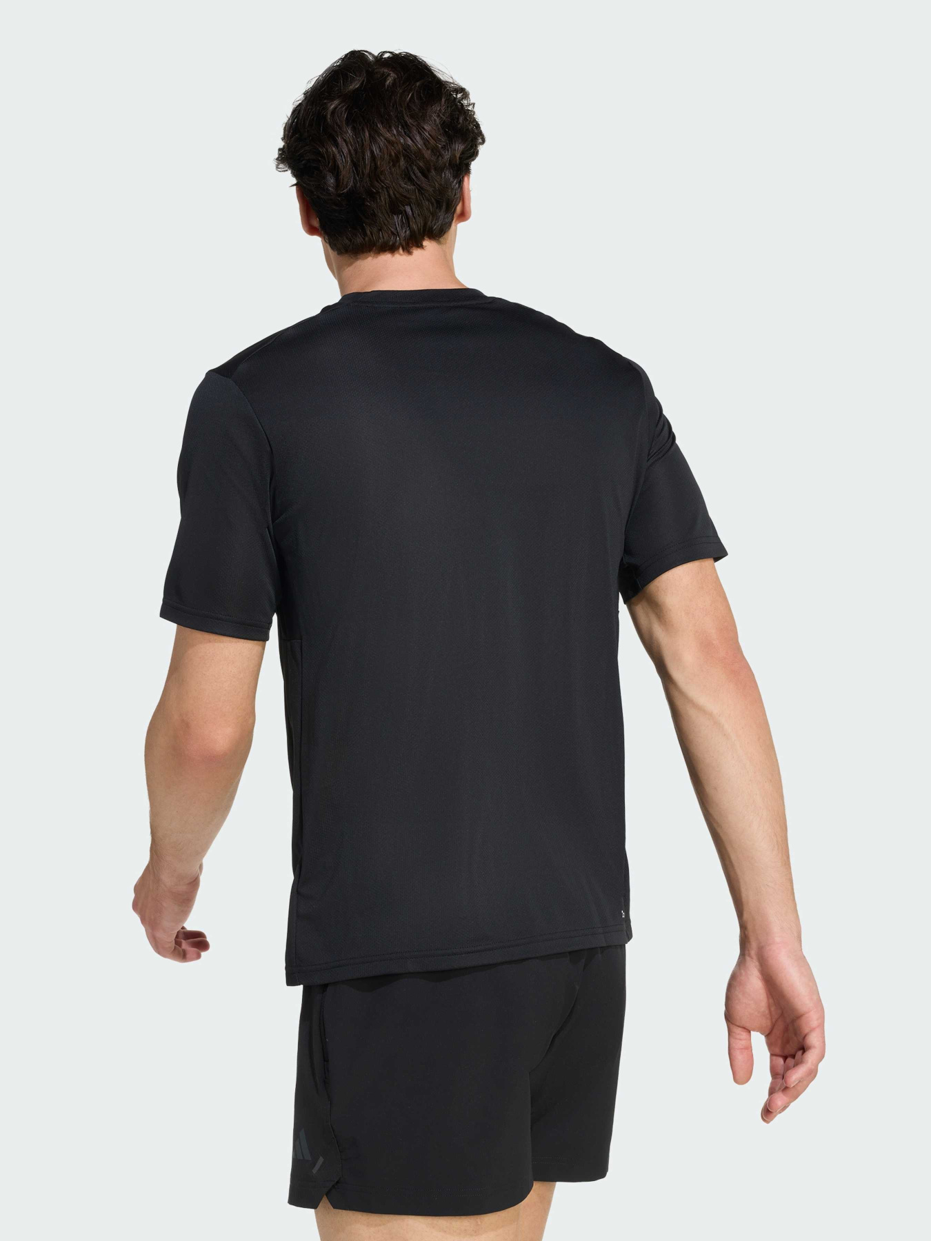 Футболки і поло Adidas Adidas Essentials модель KA3569 Фото