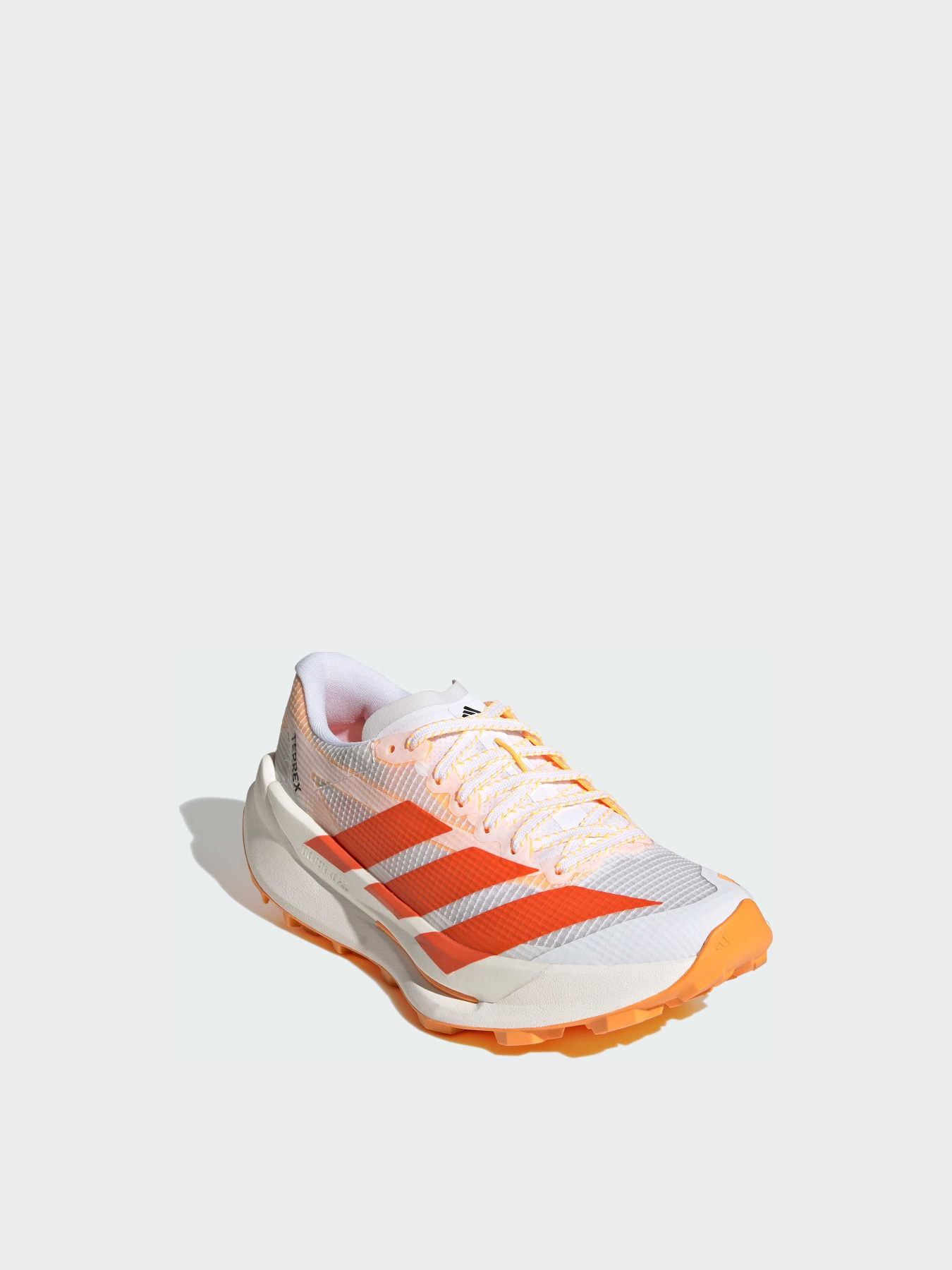 Кроссовки Adidas Terrex модель JR9113 Фото