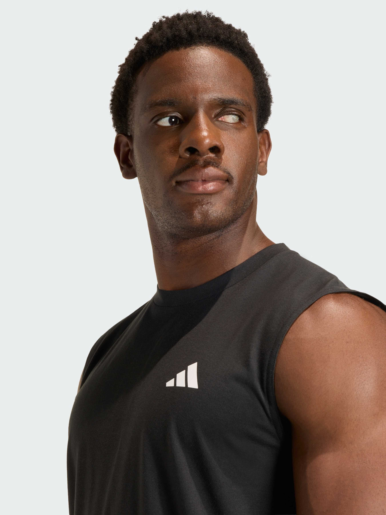 Футболки и поло Adidas Adidas Essentials модель KA3523 Фото