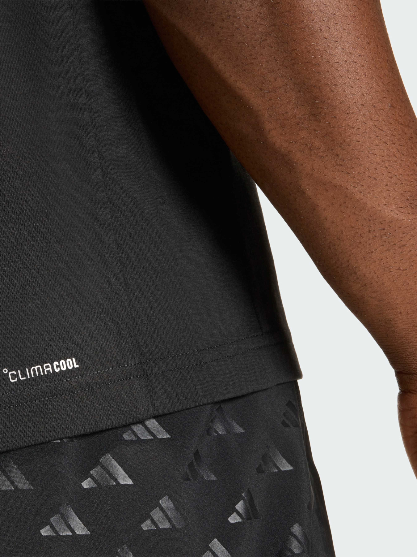 Футболки и поло Adidas Adidas Essentials модель KA3523 Фото