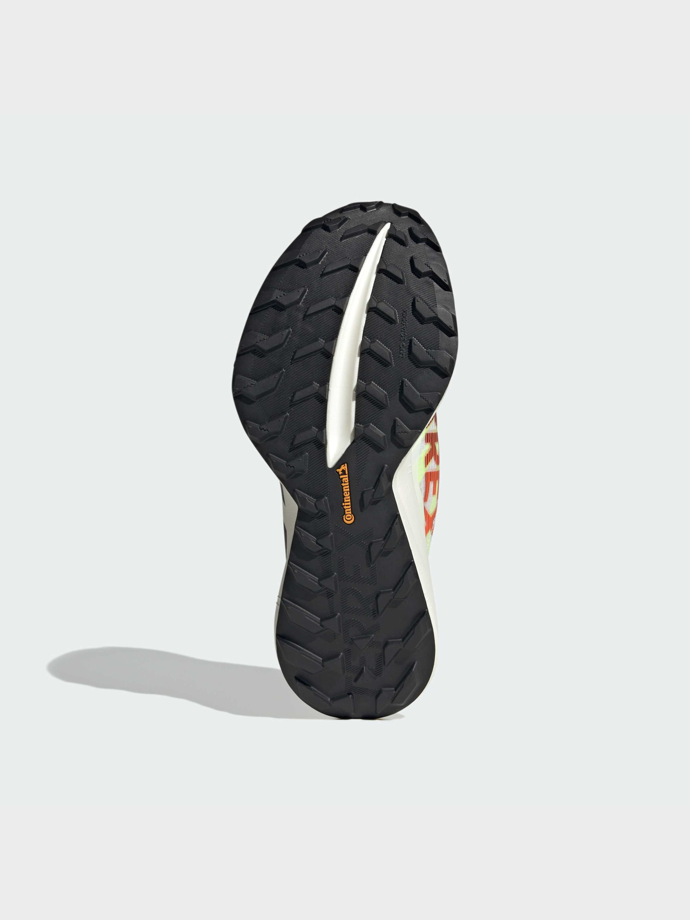 Кроссовки Adidas Terrex модель JR9110 Фото