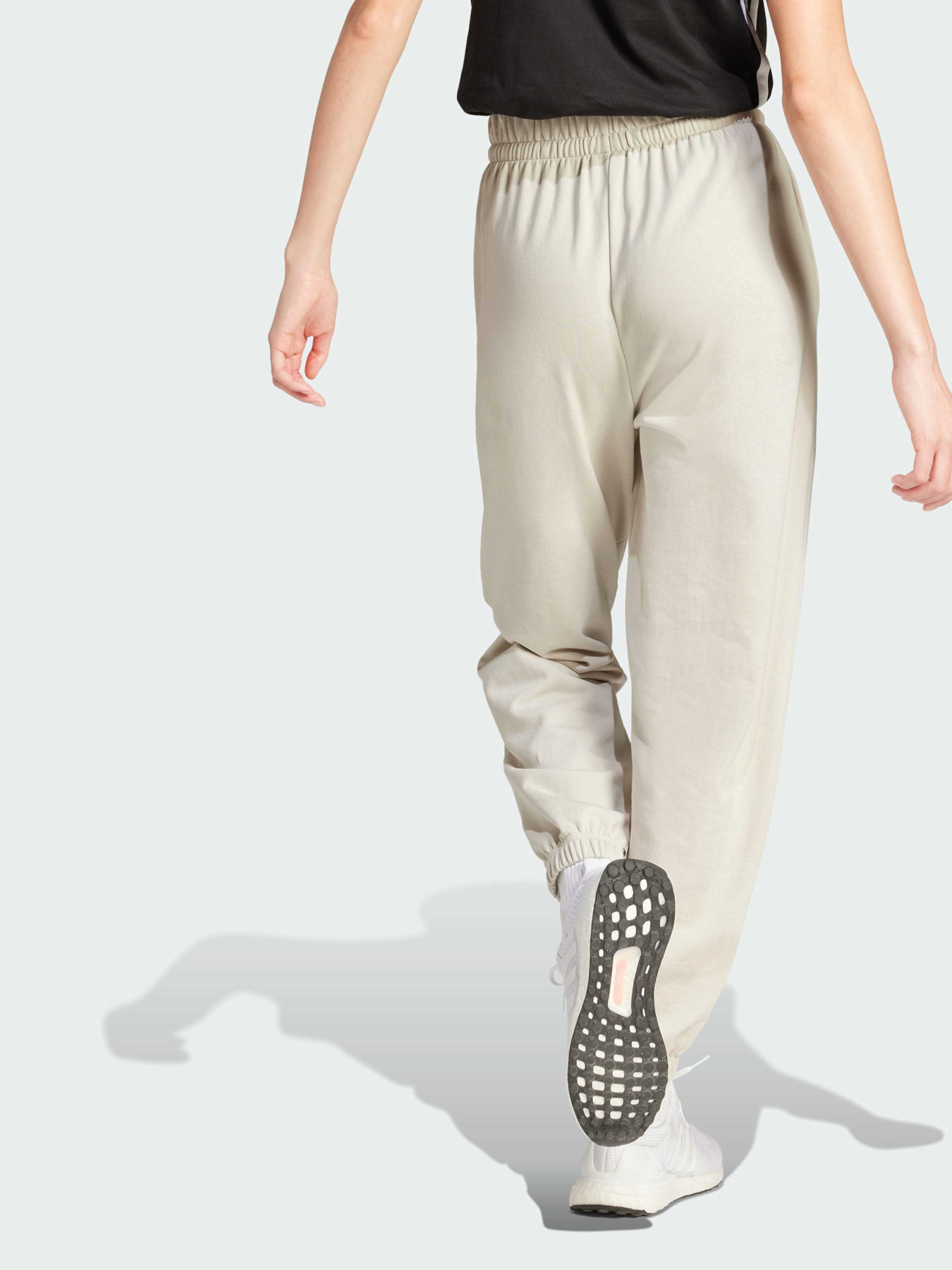 Штани Adidas Adidas Essentials модель JC8305 Фото