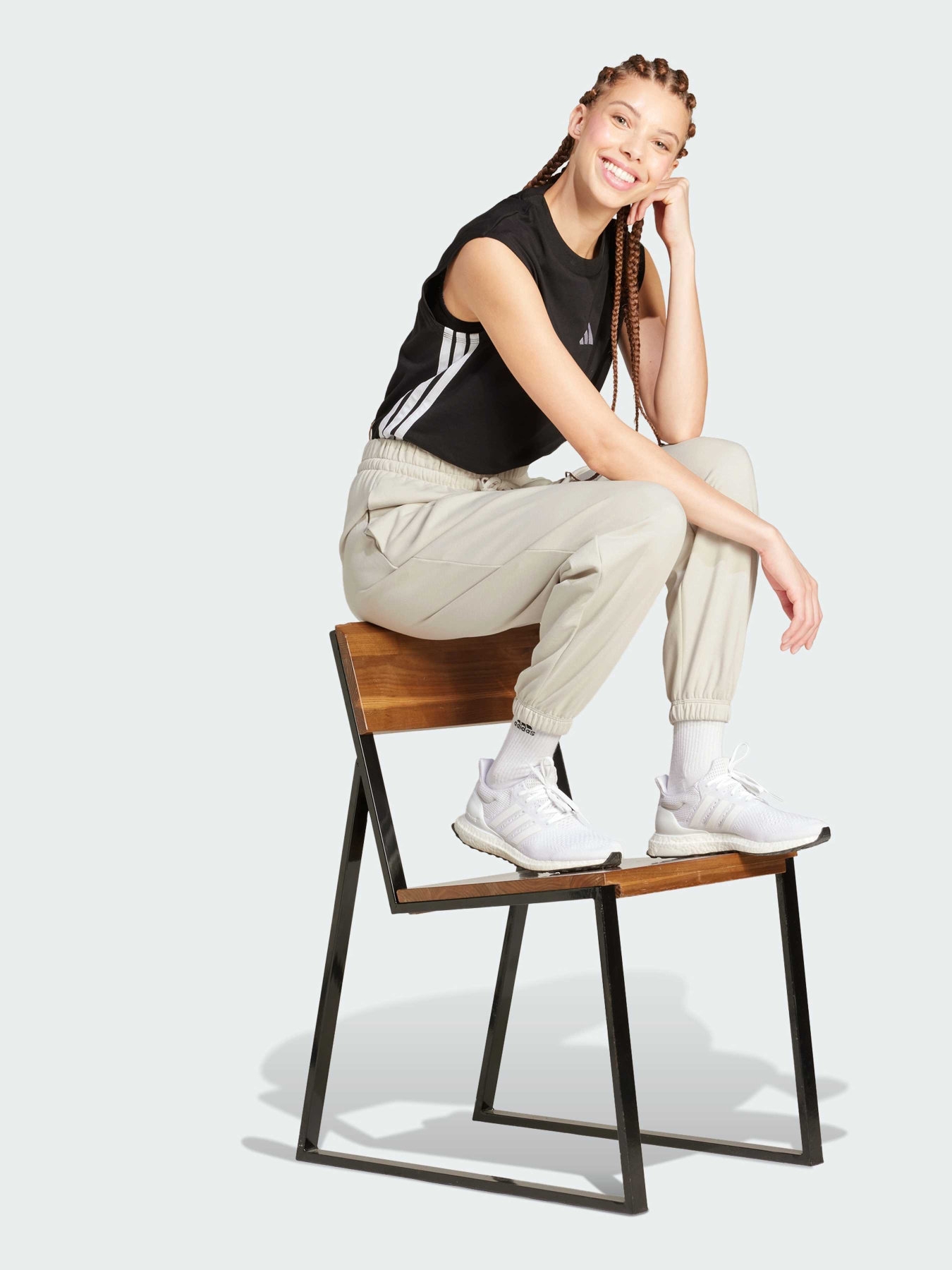 Штани Adidas Adidas Essentials модель JC8305 Фото