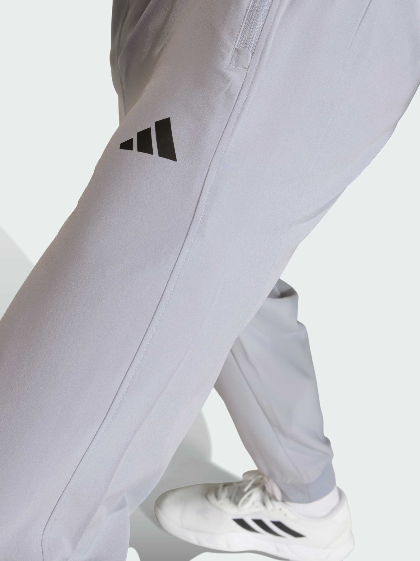 Брюки Adidas Adidas Essentials модель KD2841 Фото