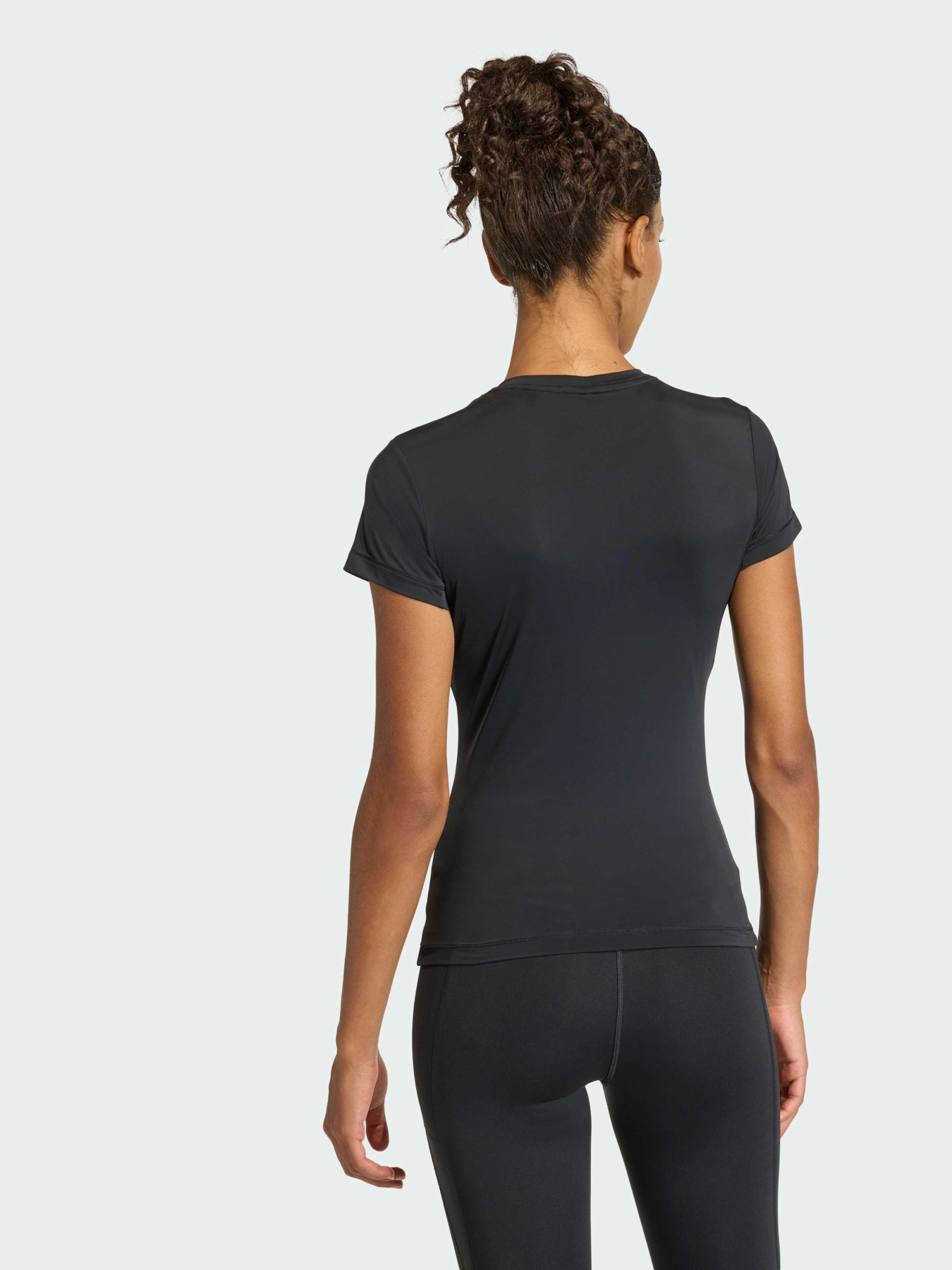 Футболки и поло Adidas Adidas Essentials модель KD0108 Фото