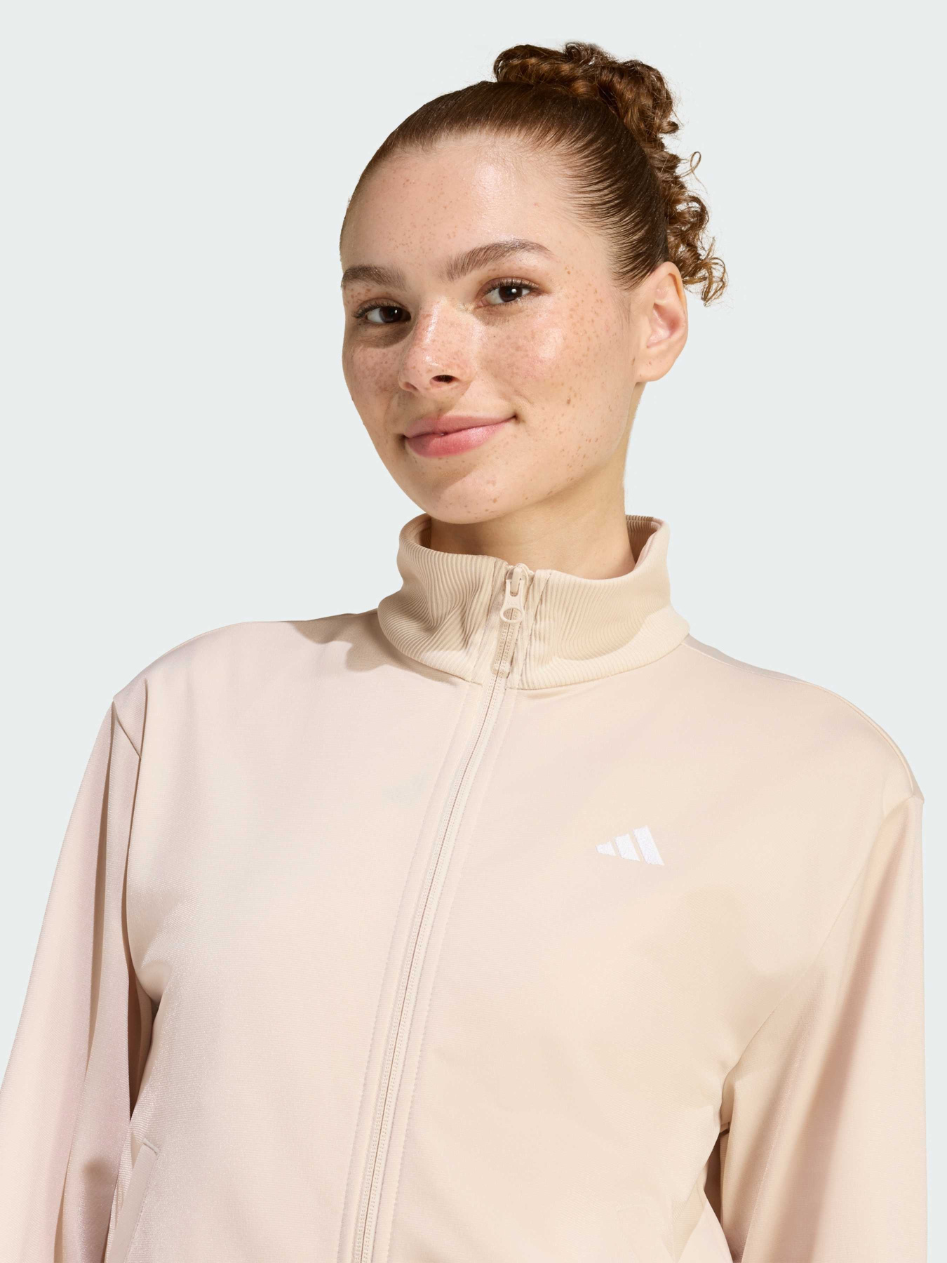 Костюмы Adidas Adidas Essentials модель KB8459 Фото