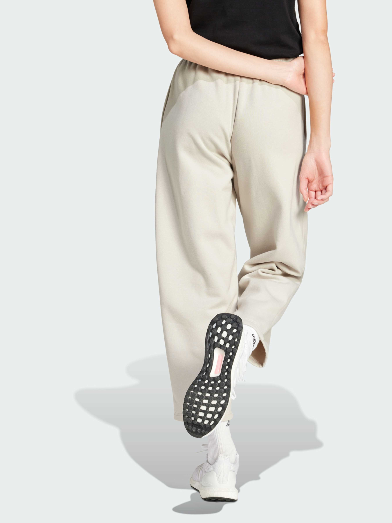 Брюки Adidas Adidas Essentials модель JD9981 Фото