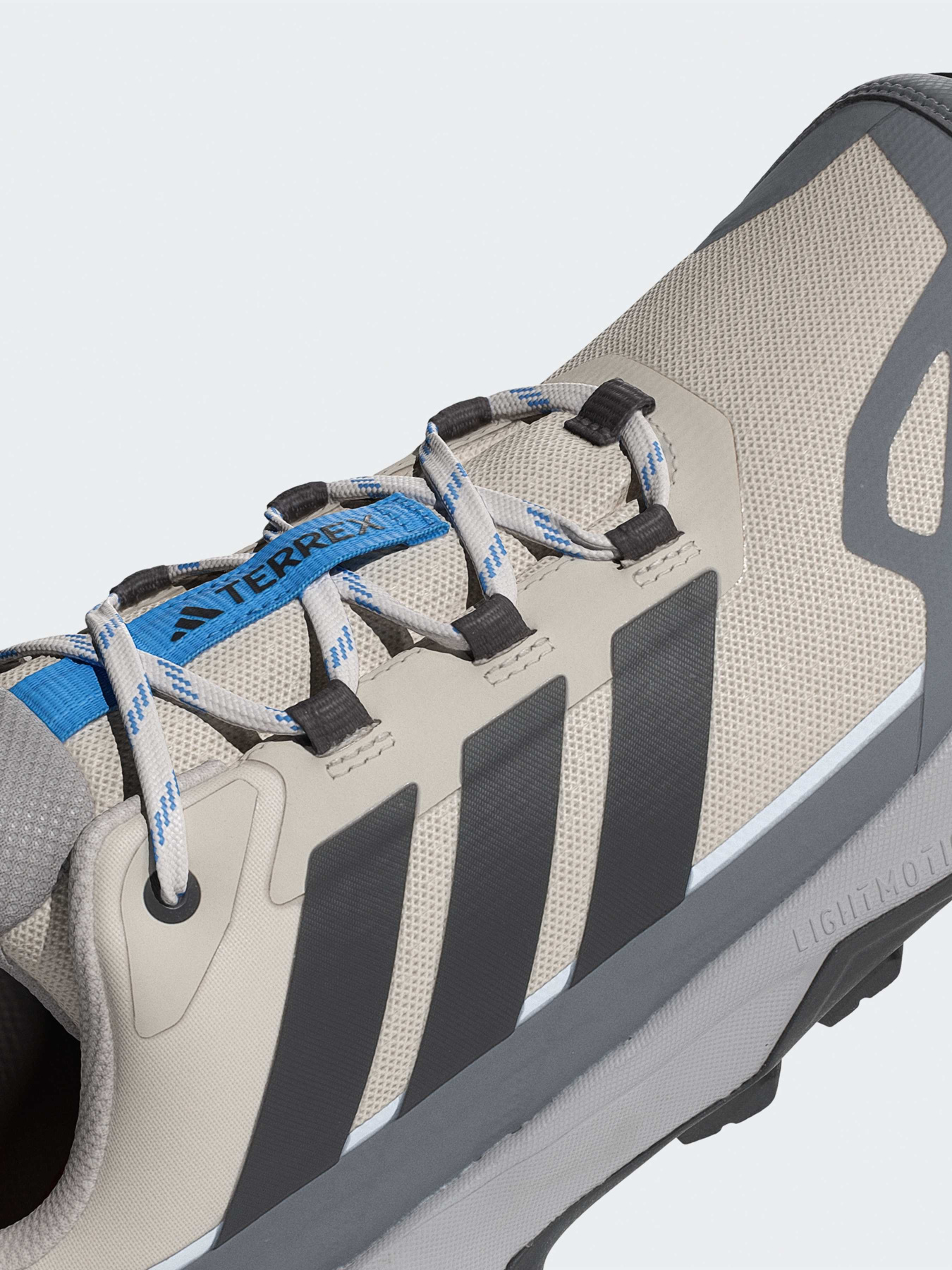 Кроссовки Adidas Terrex модель JR3975 Фото